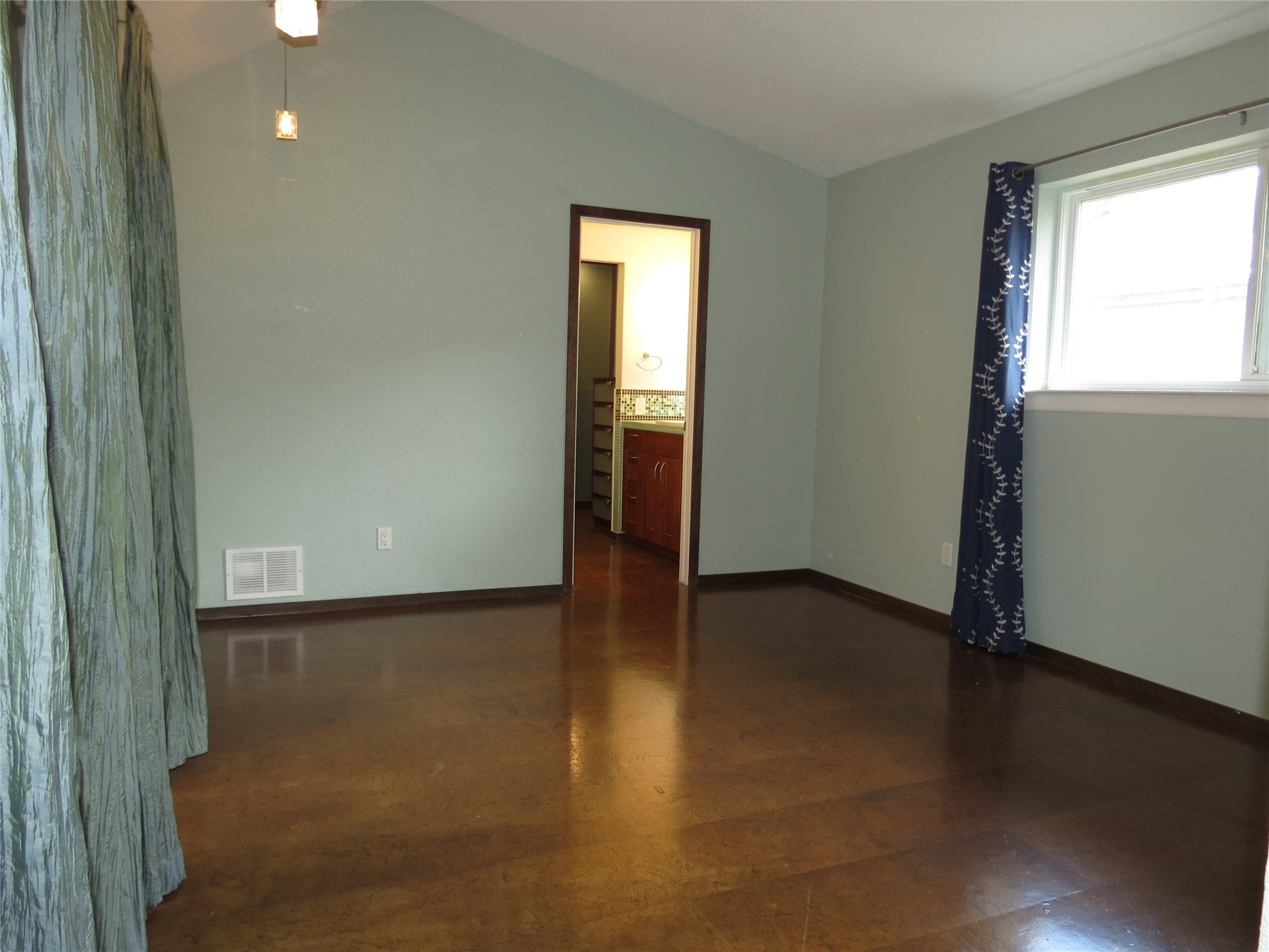 10505 Swallow Lane Dallas TX 75218