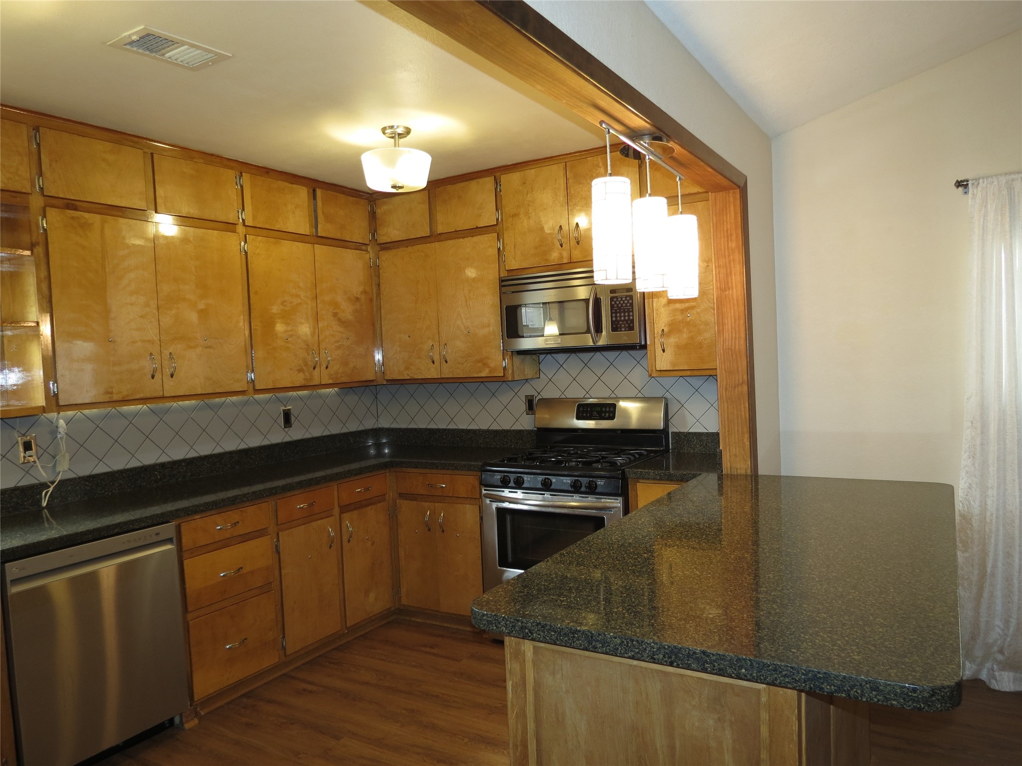10505 Swallow Lane Dallas TX 75218