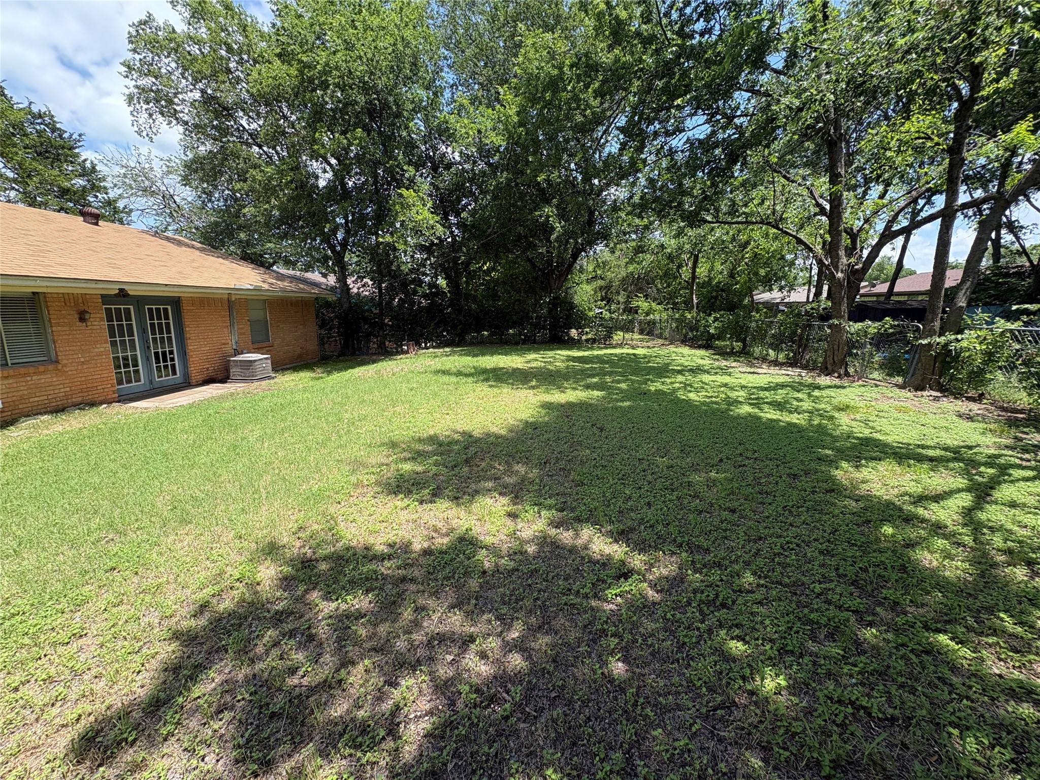 334 Linkwood Drive Duncanville TX 75137