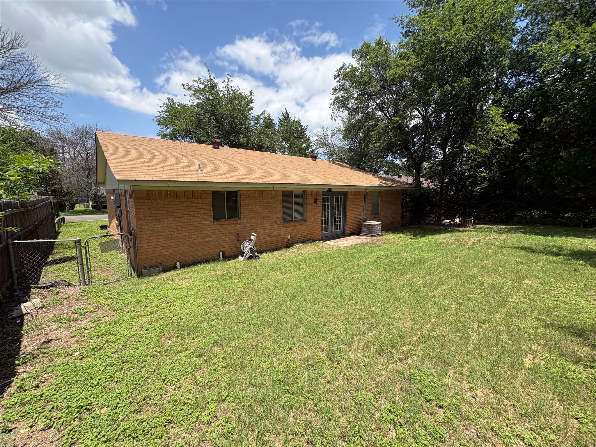 334 Linkwood Drive Duncanville TX 75137