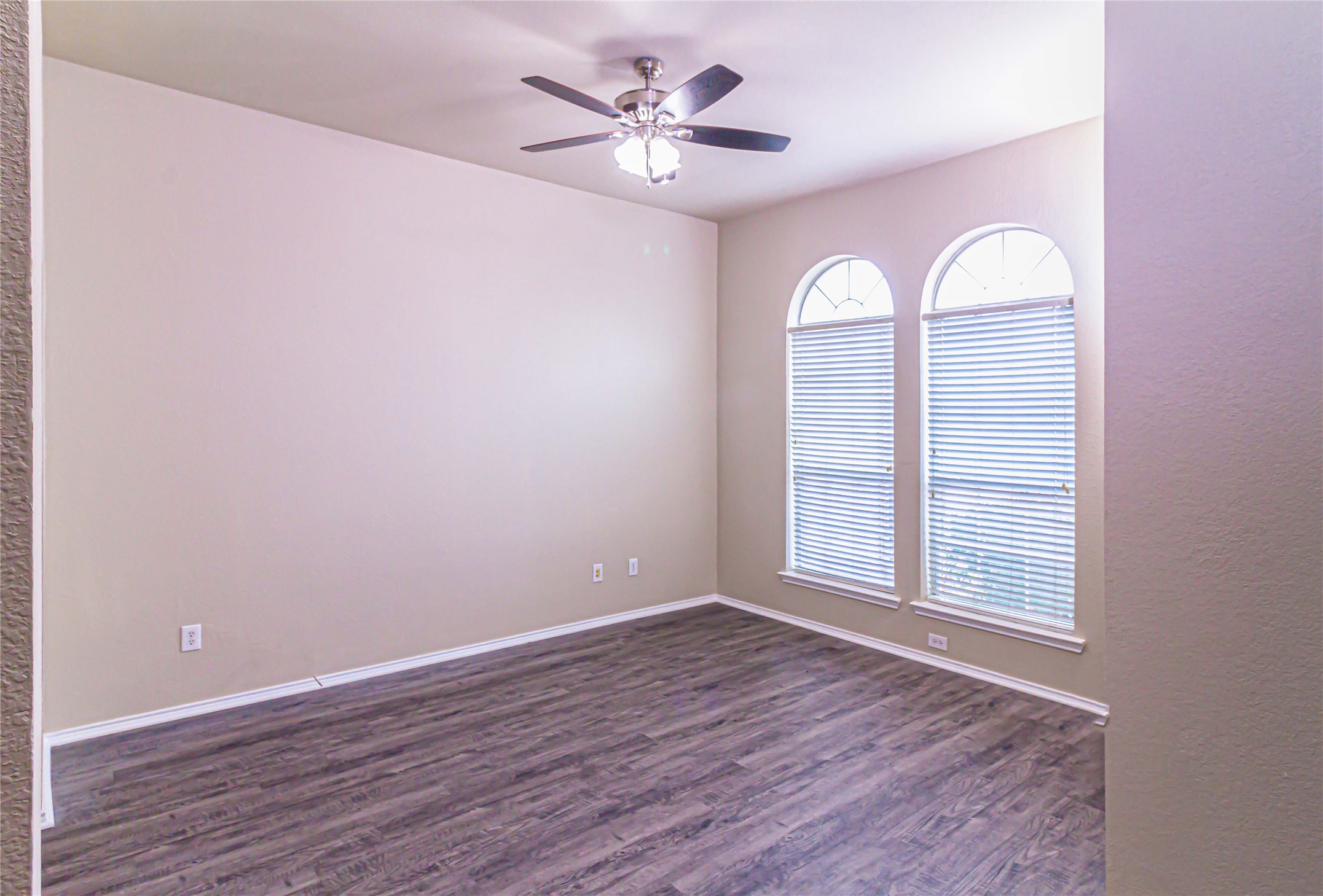 1306 Vireo Court Aubrey TX 76227