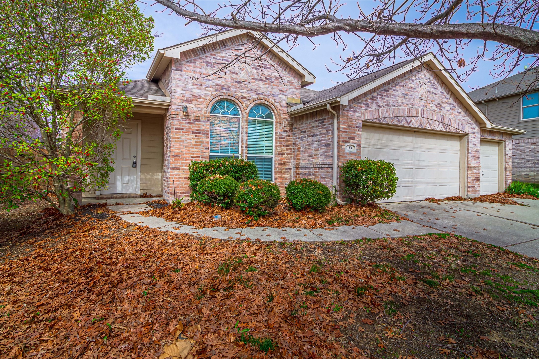 1306 Vireo Court Aubrey TX 76227