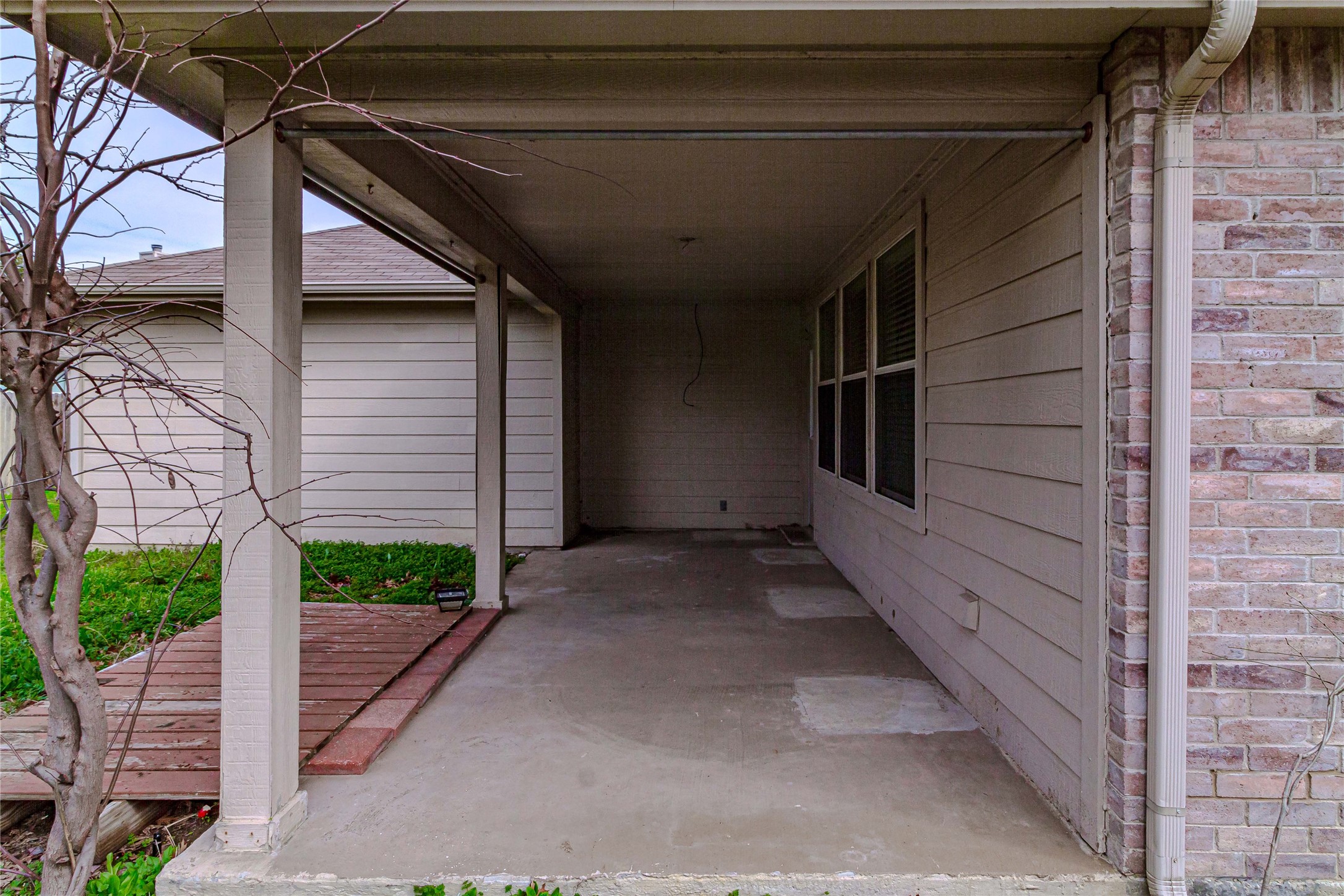 1306 Vireo Court Aubrey TX 76227