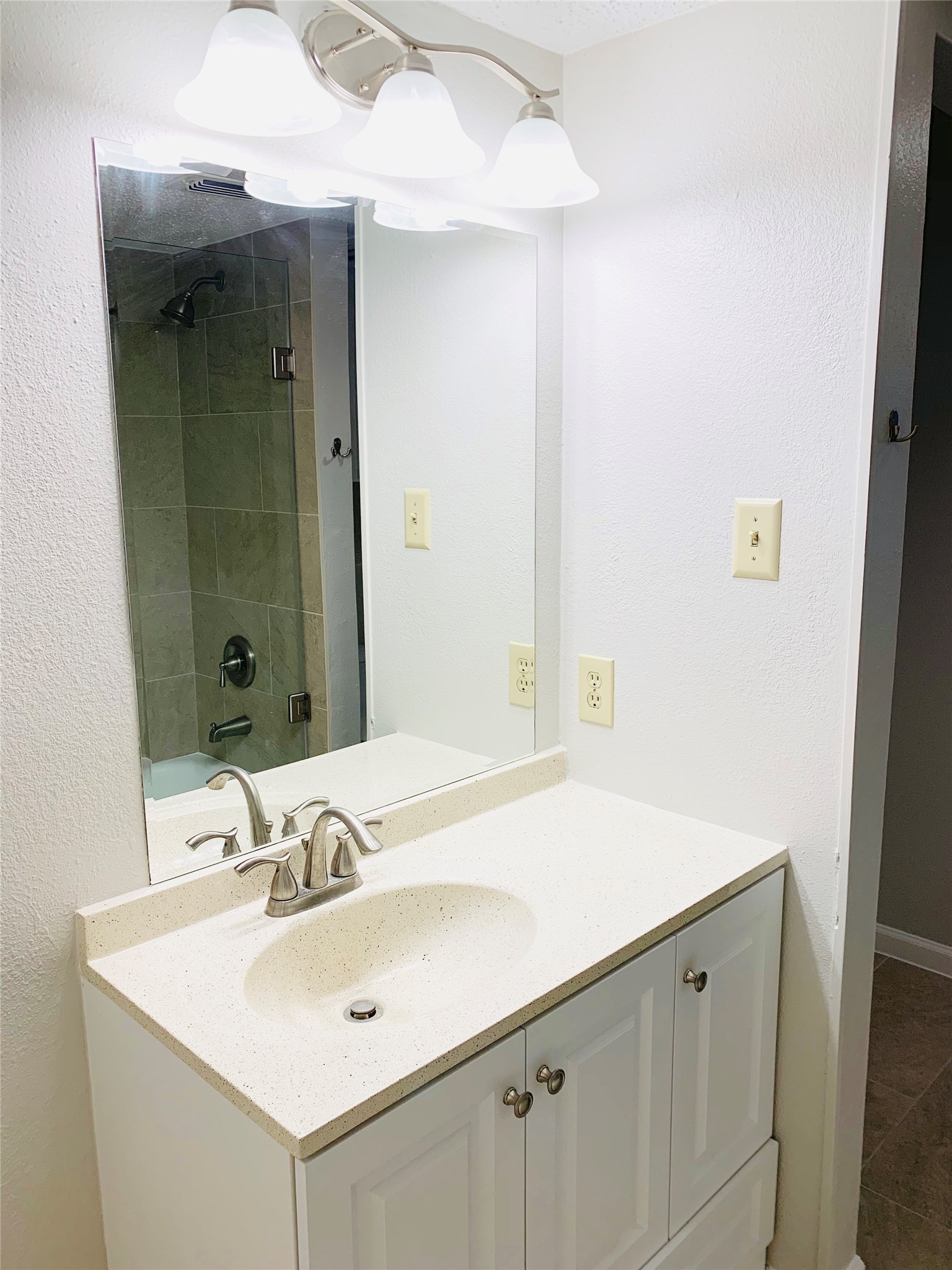5200 Martel Avenue Dallas TX 75206