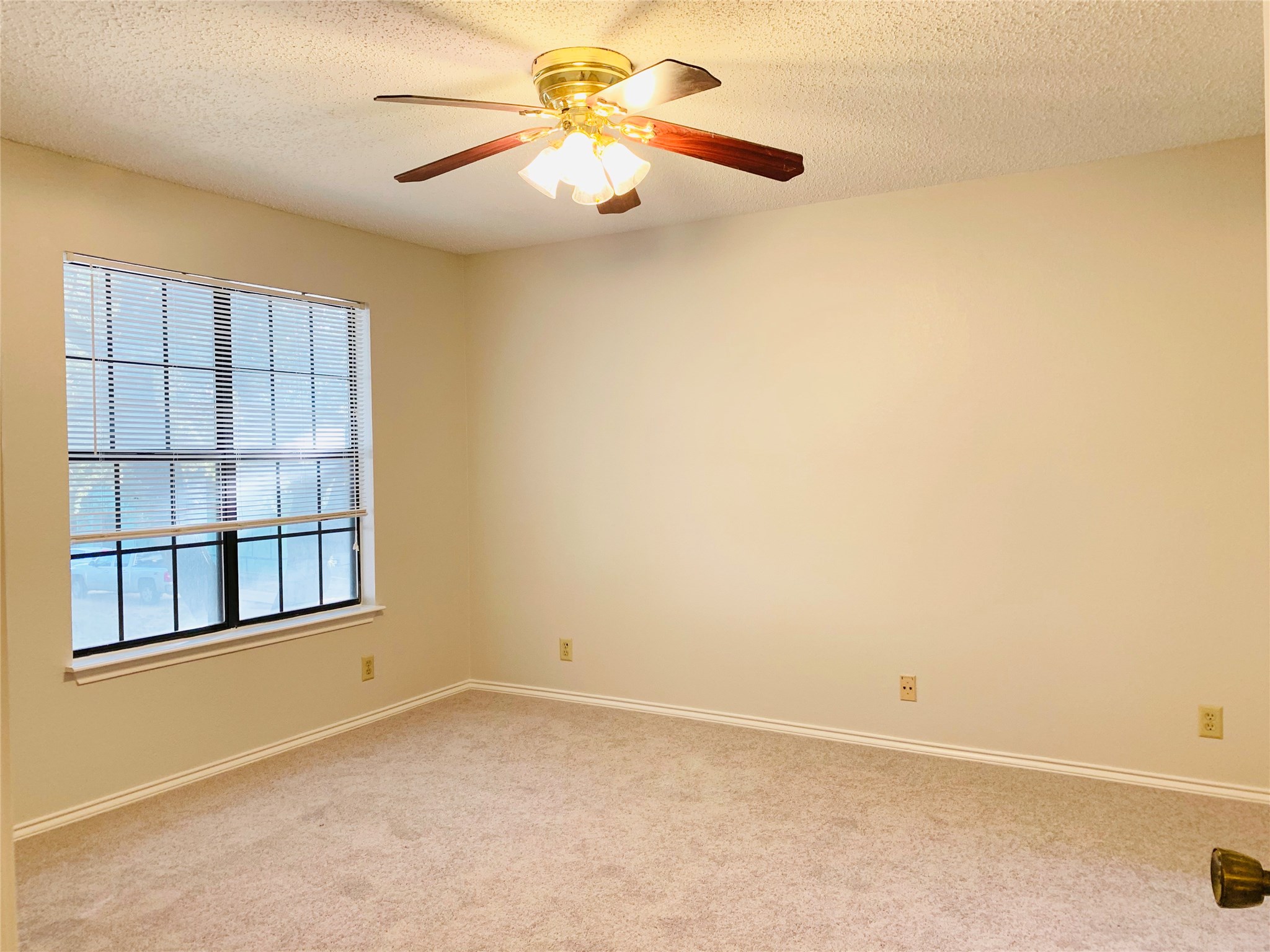 5200 Martel Avenue Dallas TX 75206