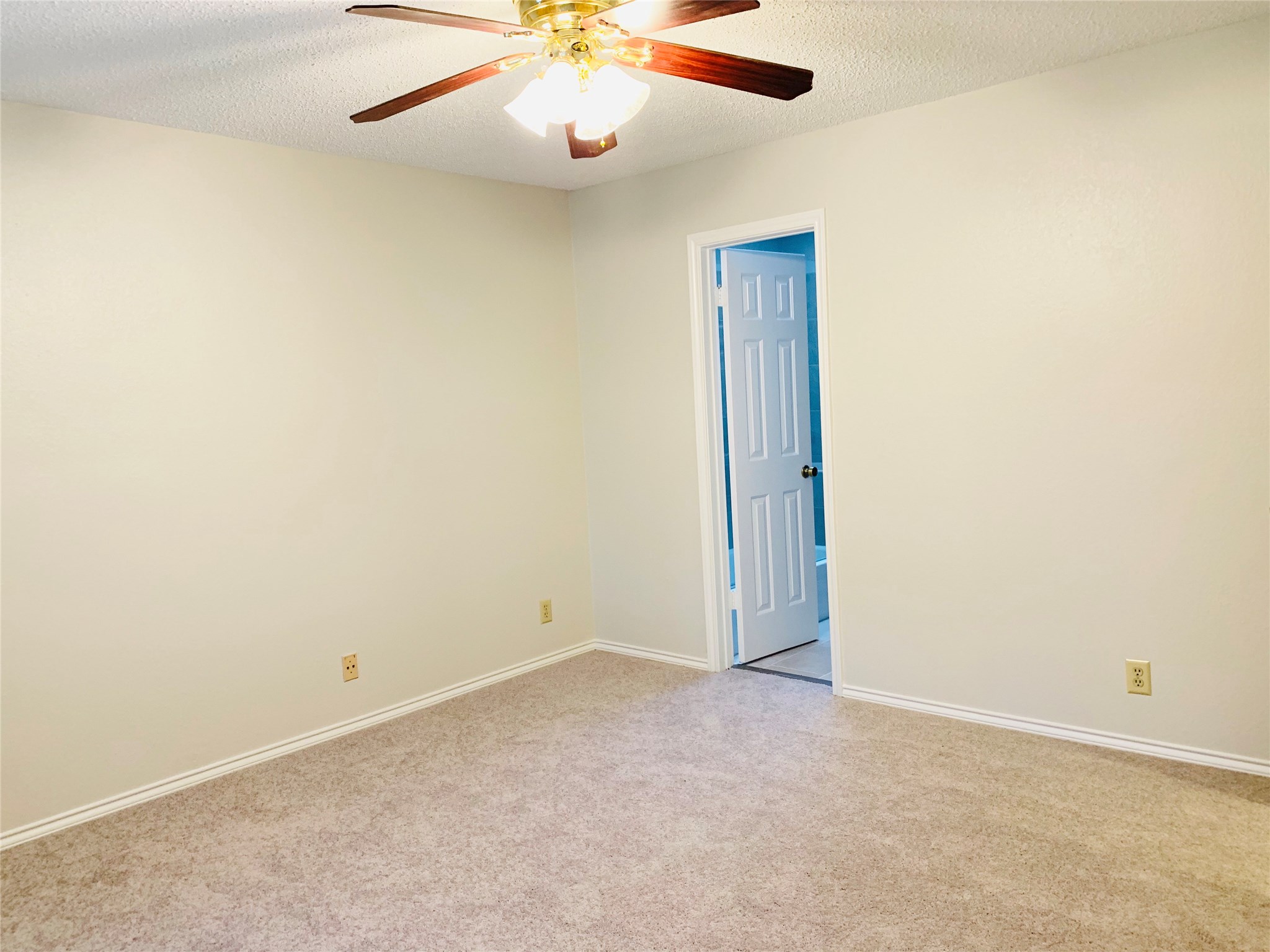 5200 Martel Avenue Dallas TX 75206
