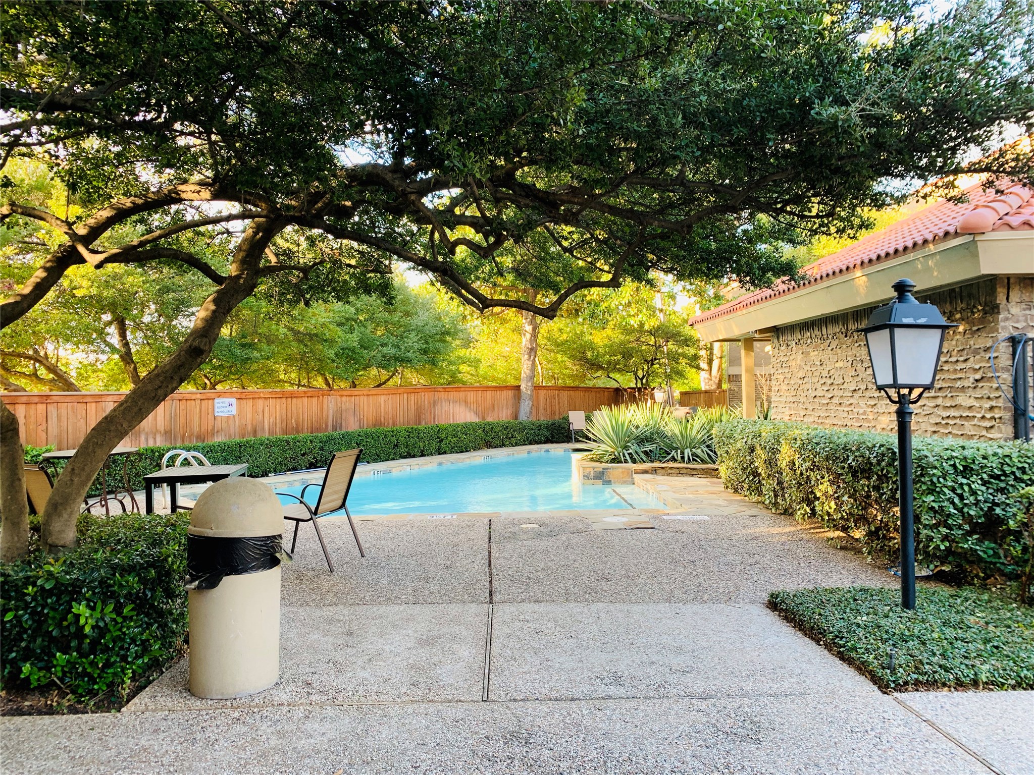 5200 Martel Avenue Dallas TX 75206