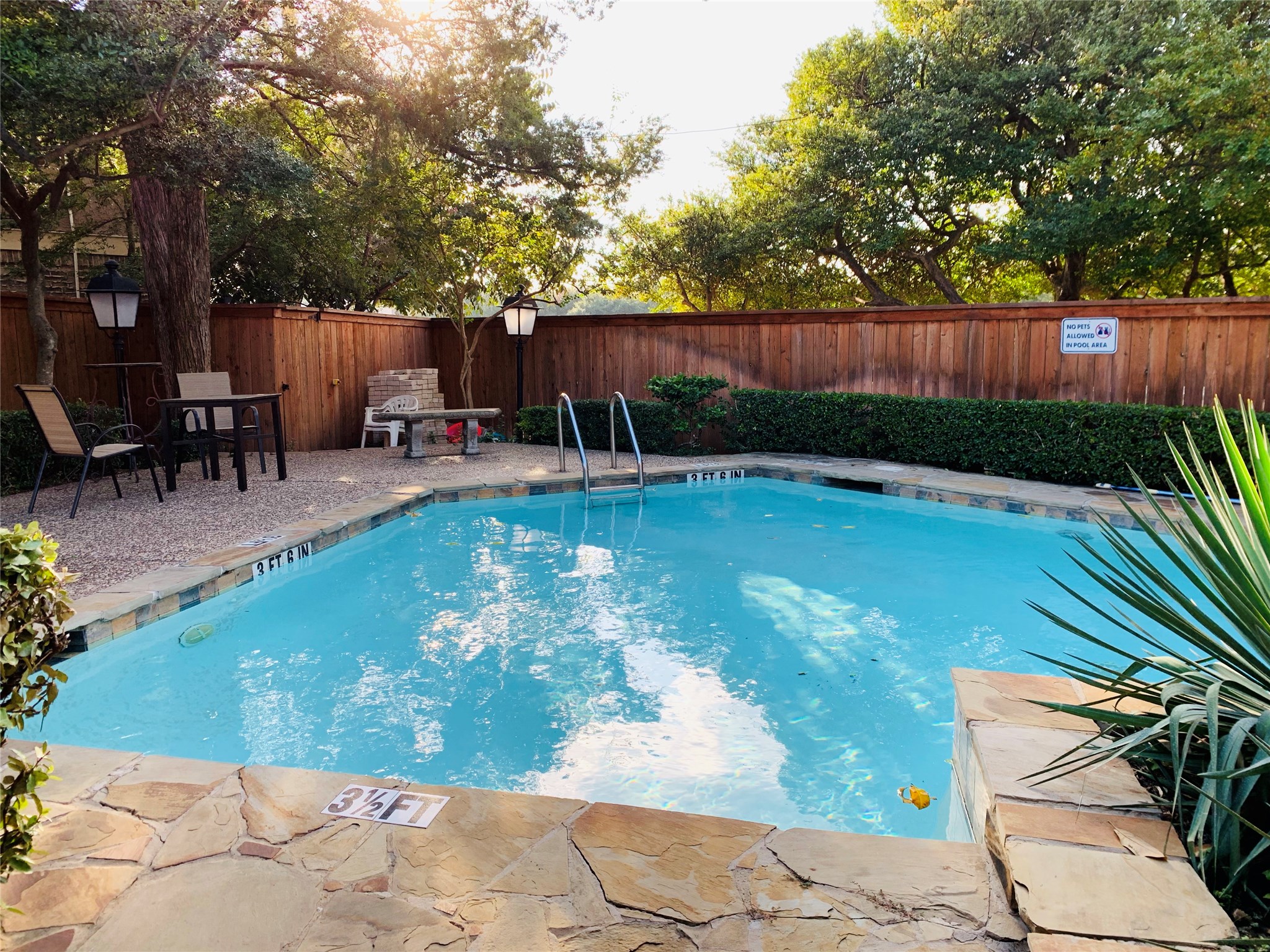 5200 Martel Avenue Dallas TX 75206