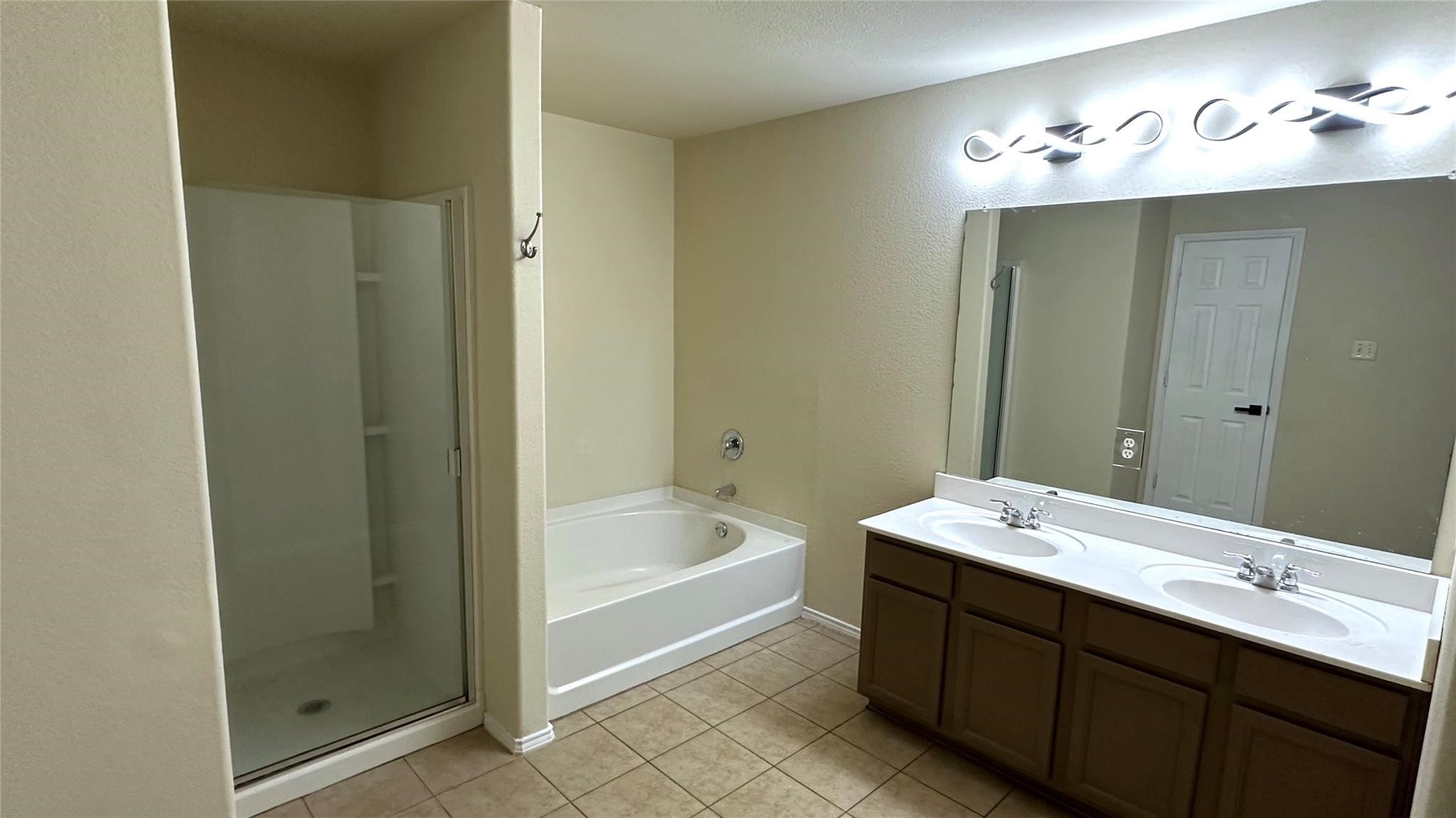 817 Lark Drive Aubrey TX 76227