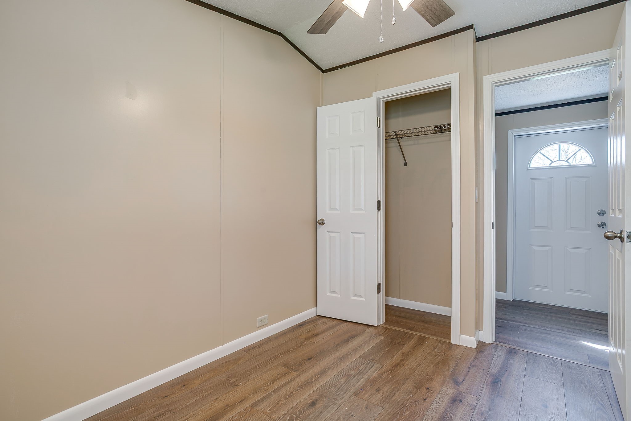 1948 Lariat Lane Burleson TX 76028