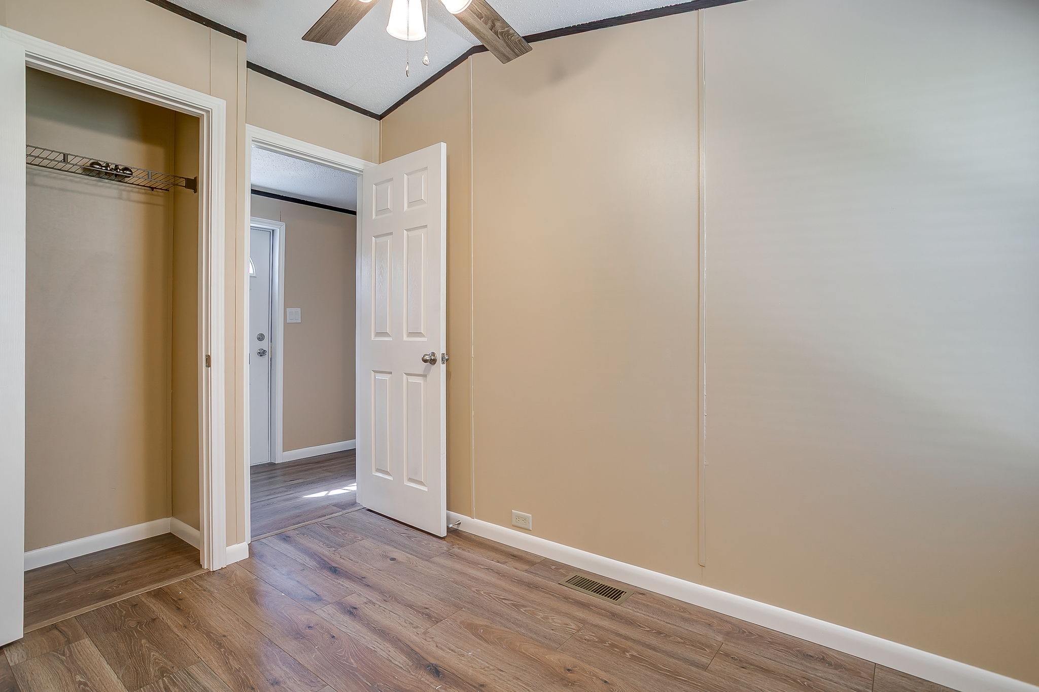 1948 Lariat Lane Burleson TX 76028