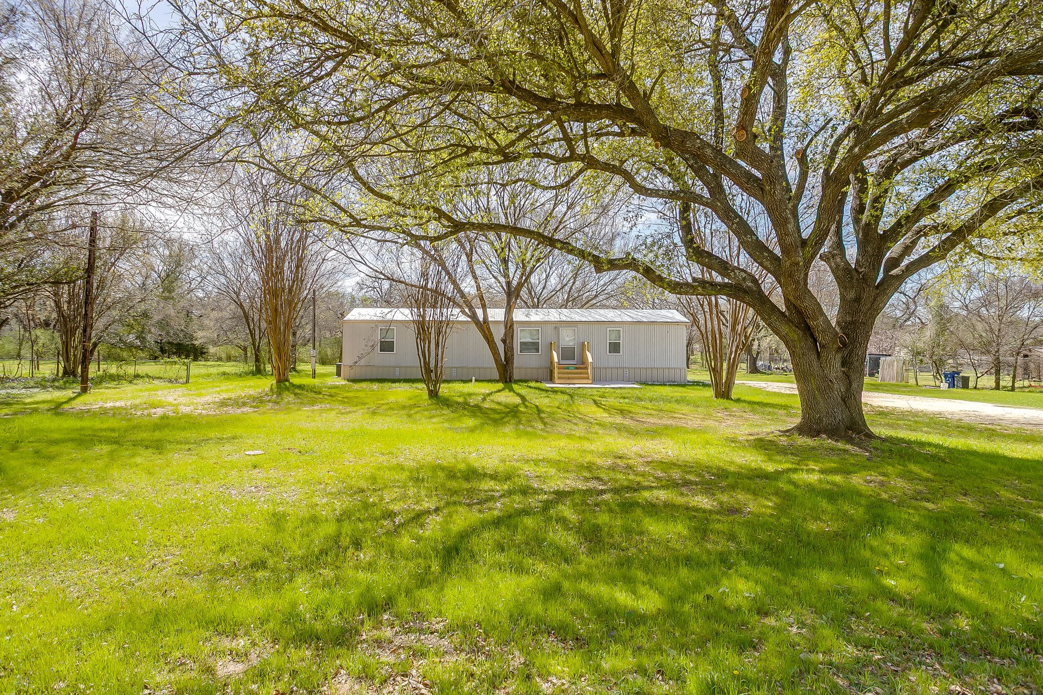 1948 Lariat Lane Burleson TX 76028