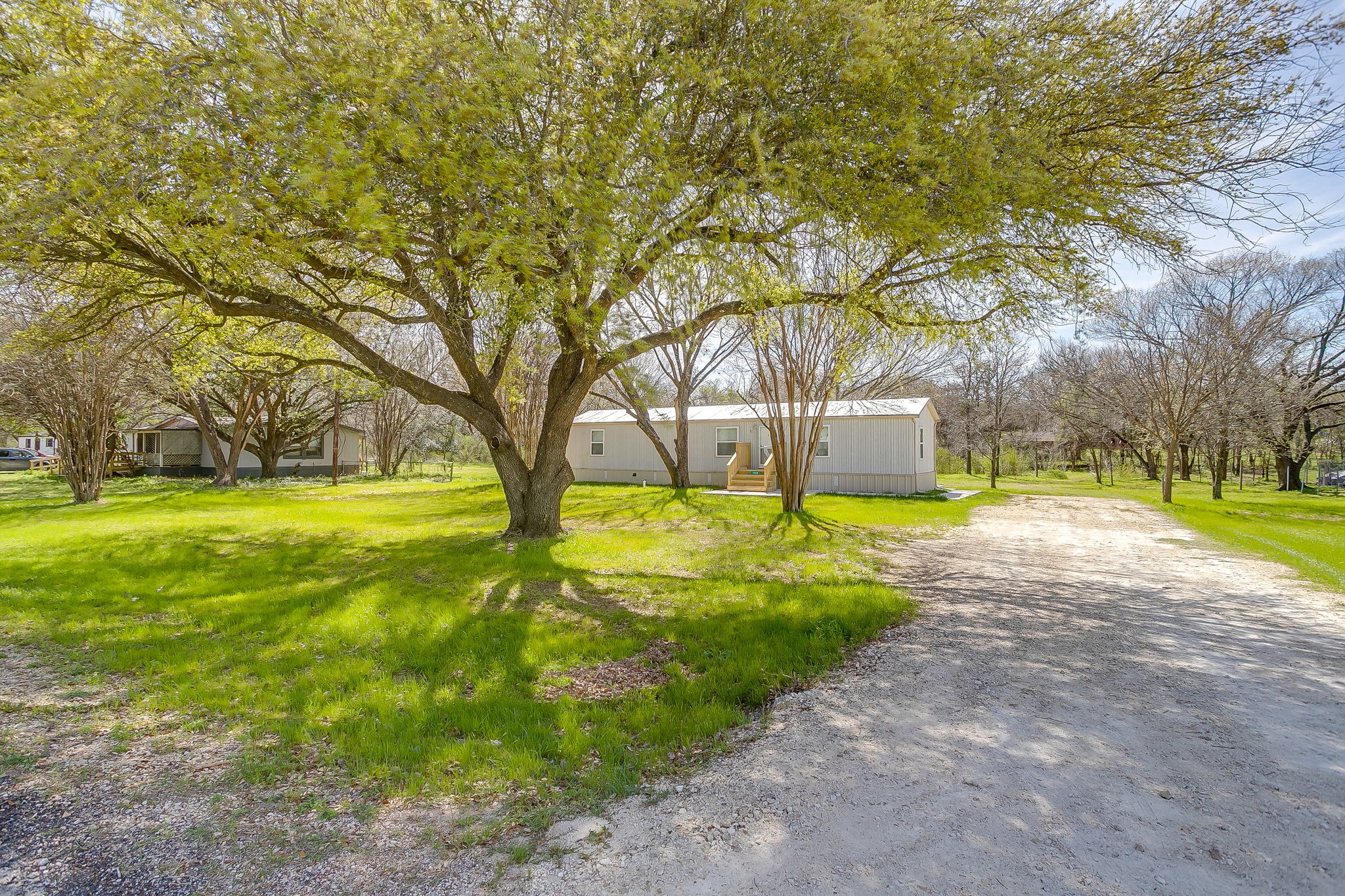 1948 Lariat Lane Burleson TX 76028