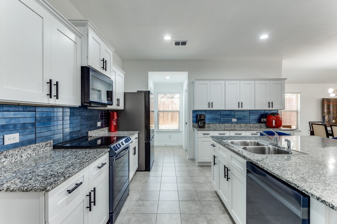 810 Wolf Creek Drive Cleburne TX 76033