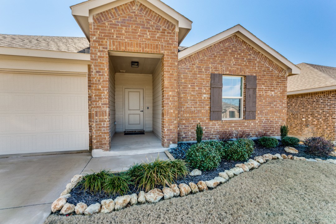 810 Wolf Creek Drive Cleburne TX 76033