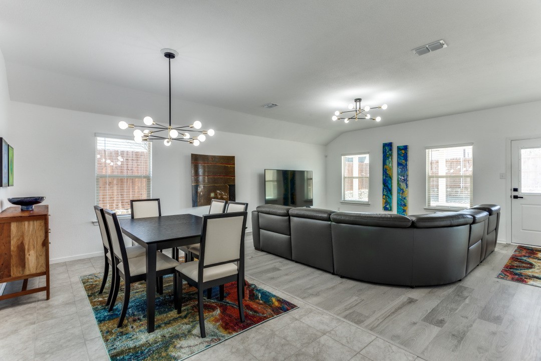 810 Wolf Creek Drive Cleburne TX 76033