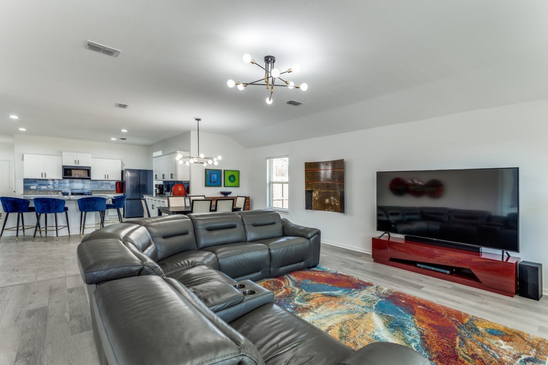 810 Wolf Creek Drive Cleburne TX 76033
