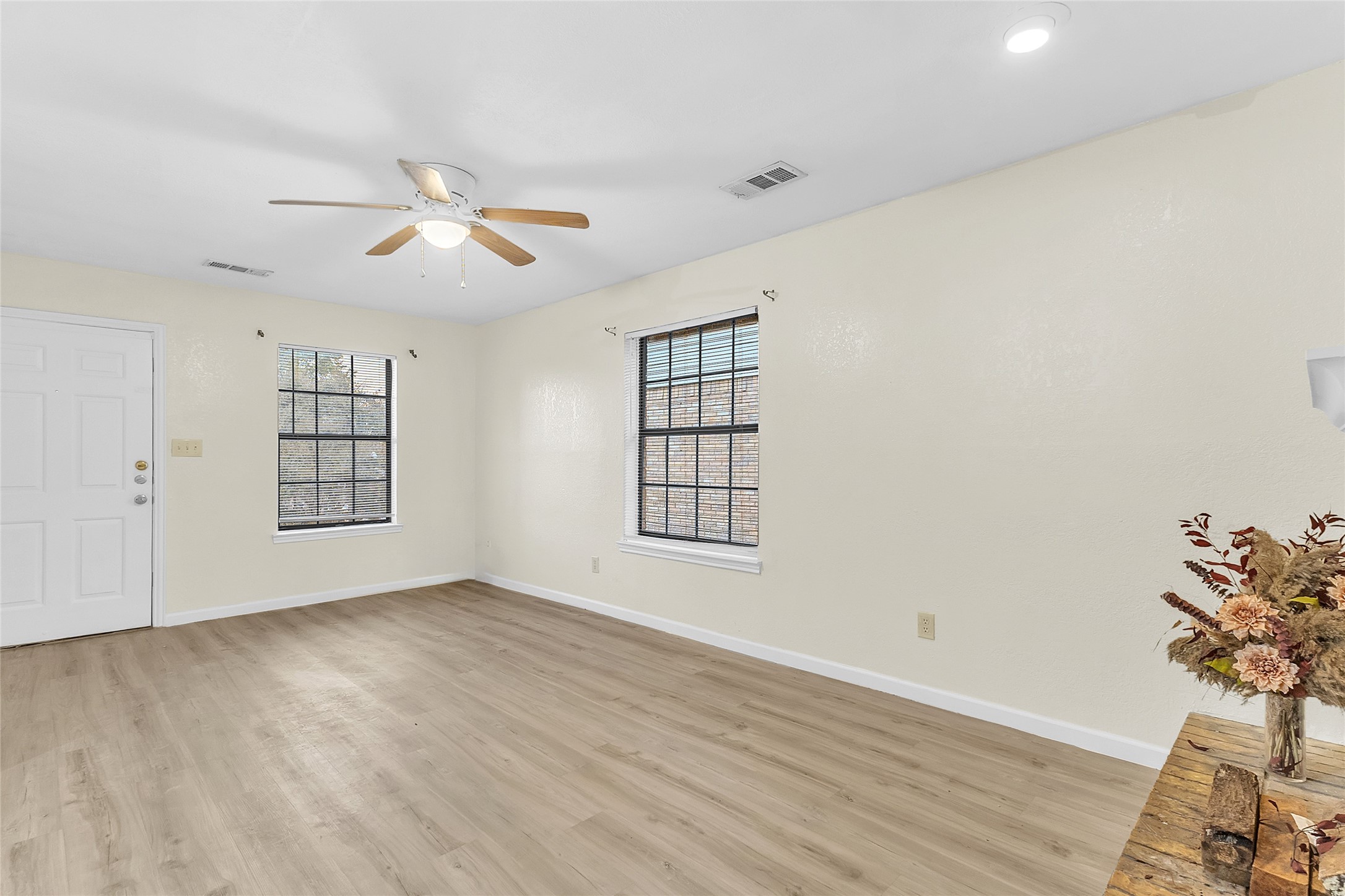211 W Trinity Street Forney TX 75126