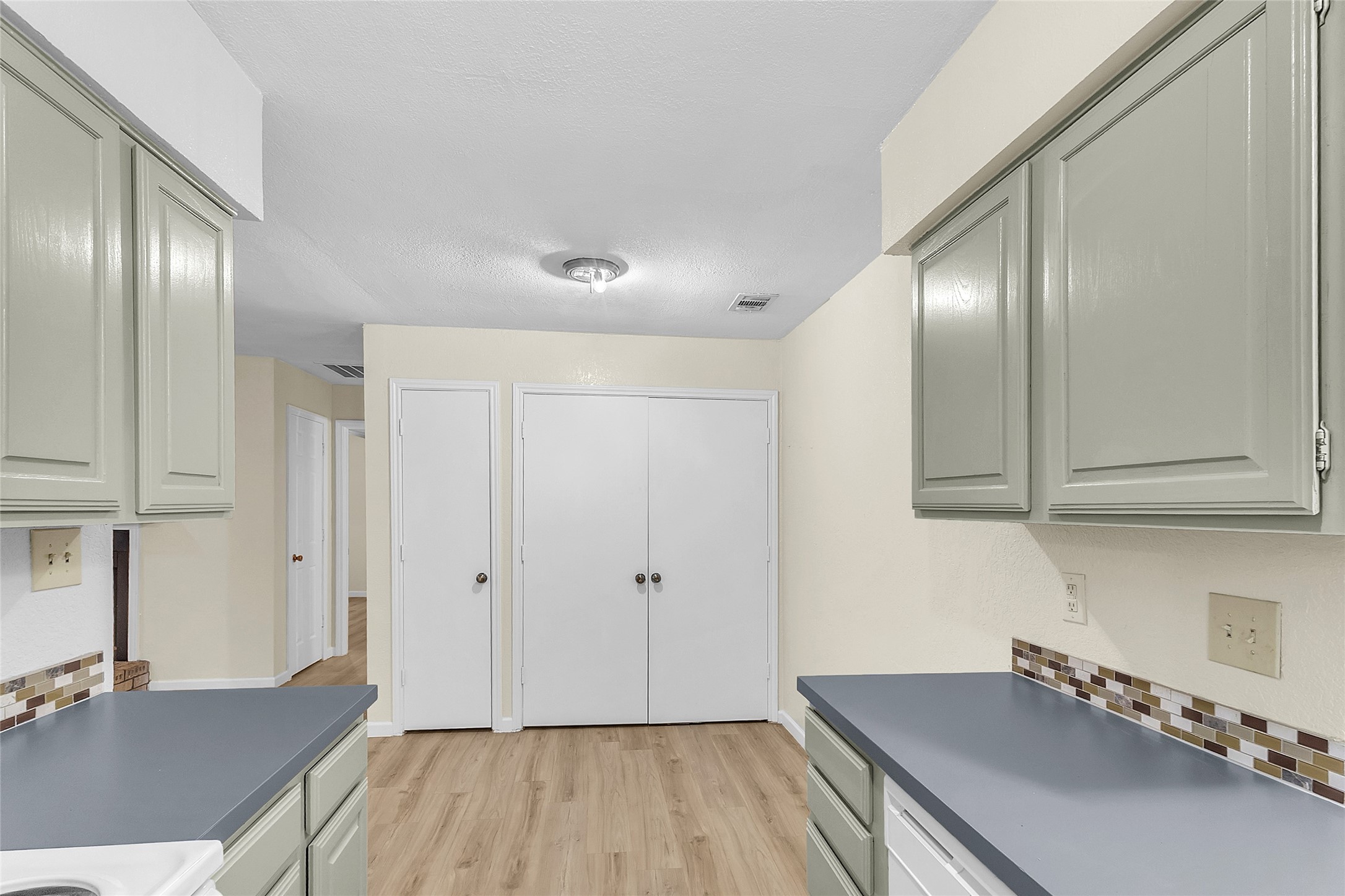 211 W Trinity Street Forney TX 75126