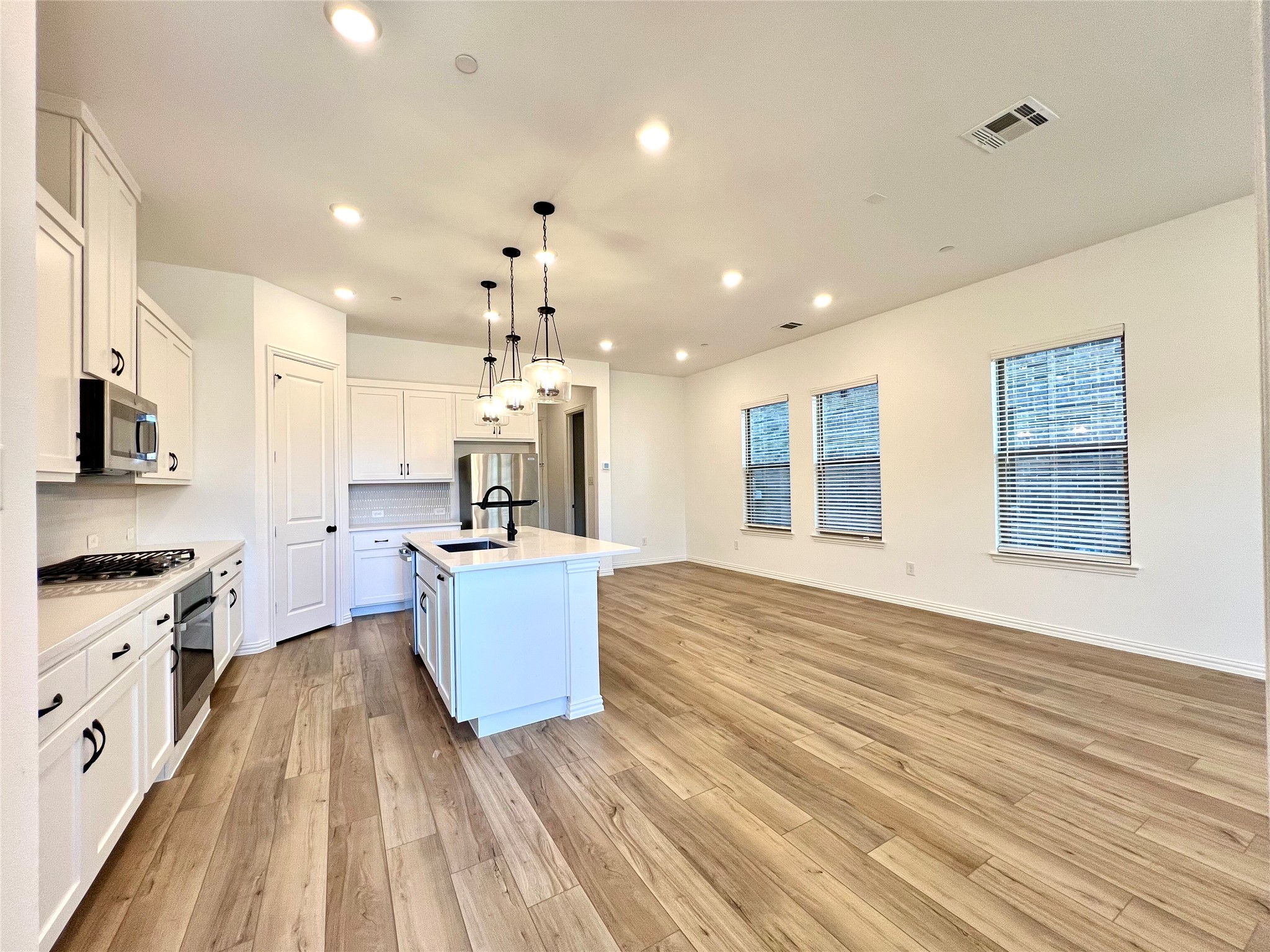 6619 Baritone Court Sachse TX 75048
