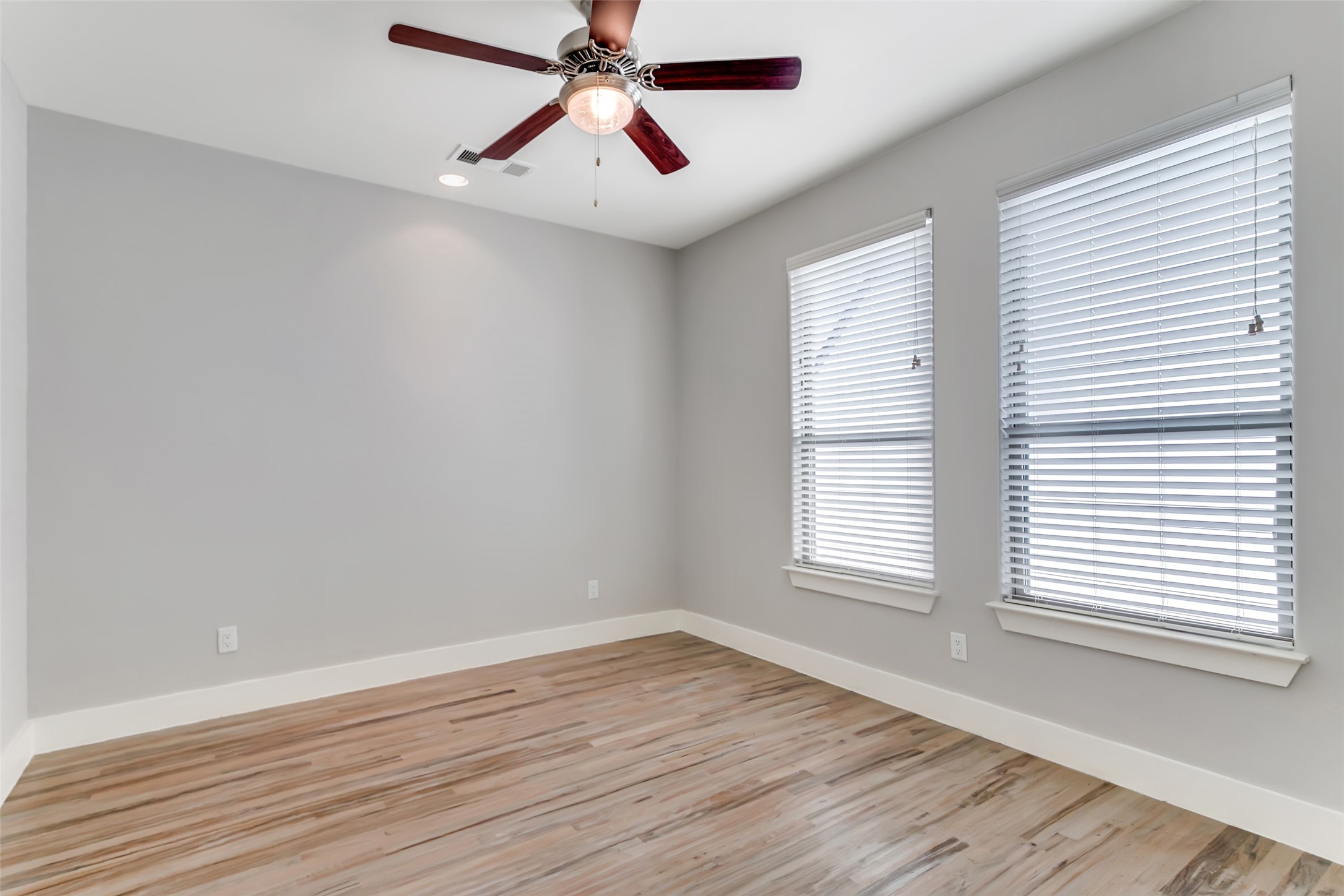 4316 Hartford Street Dallas TX 75219
