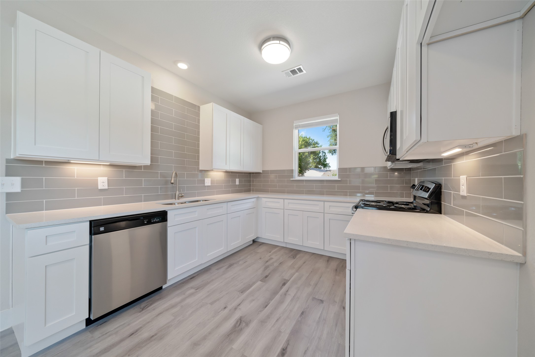 6506 Park Place Drive Richland Hills TX 76118