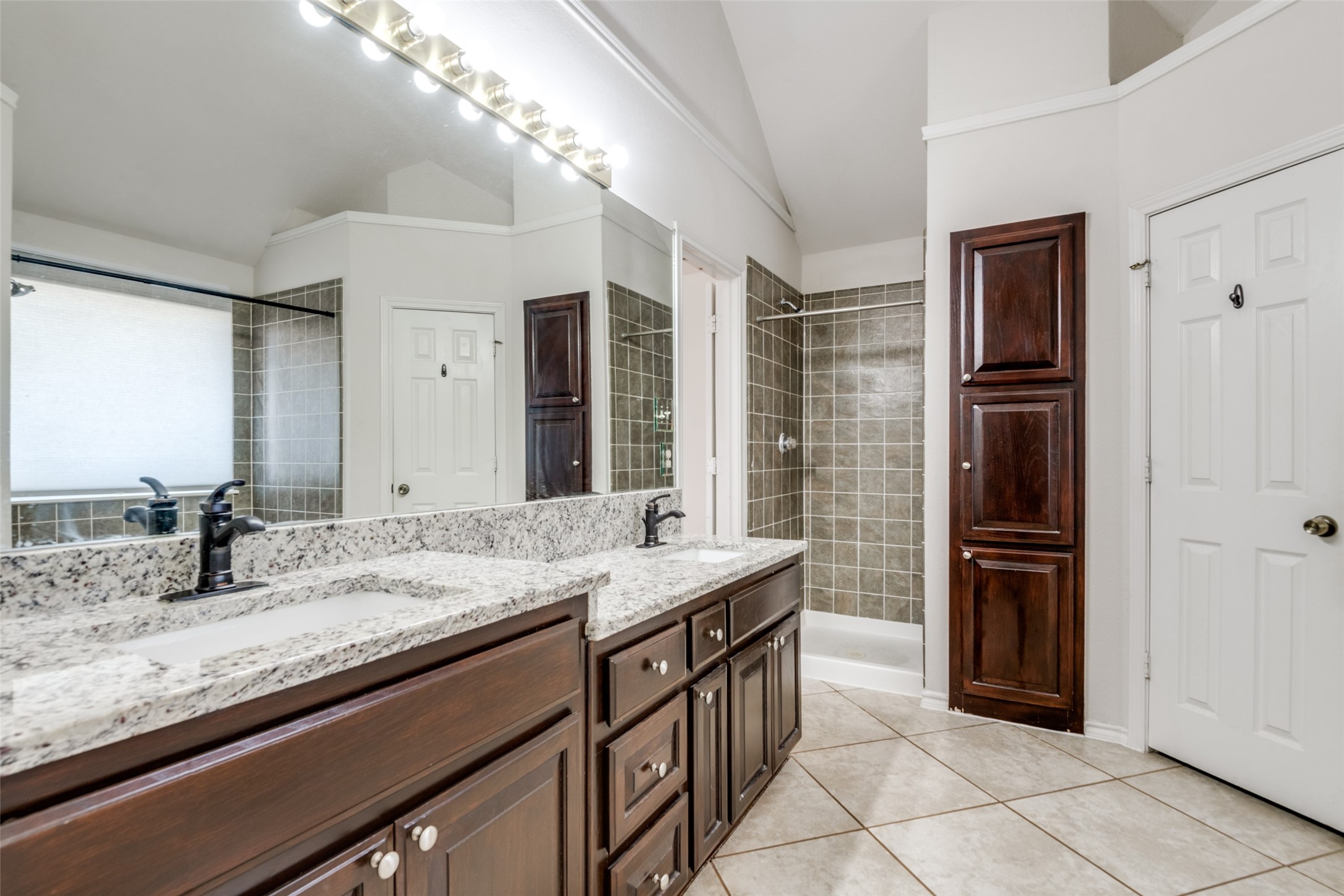 4500 Saddlebrook Drive Carrollton TX 75010