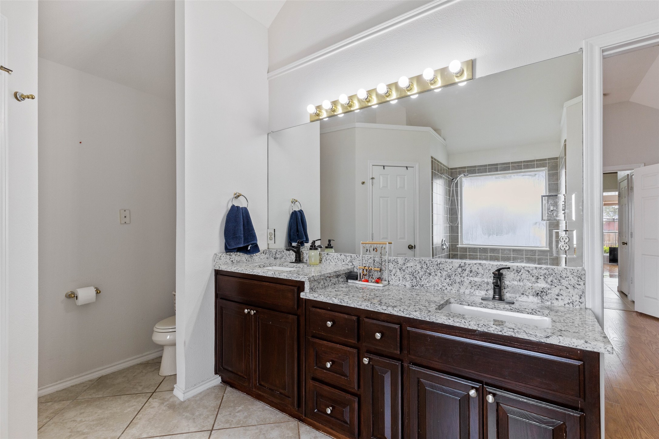 4500 Saddlebrook Drive Carrollton TX 75010