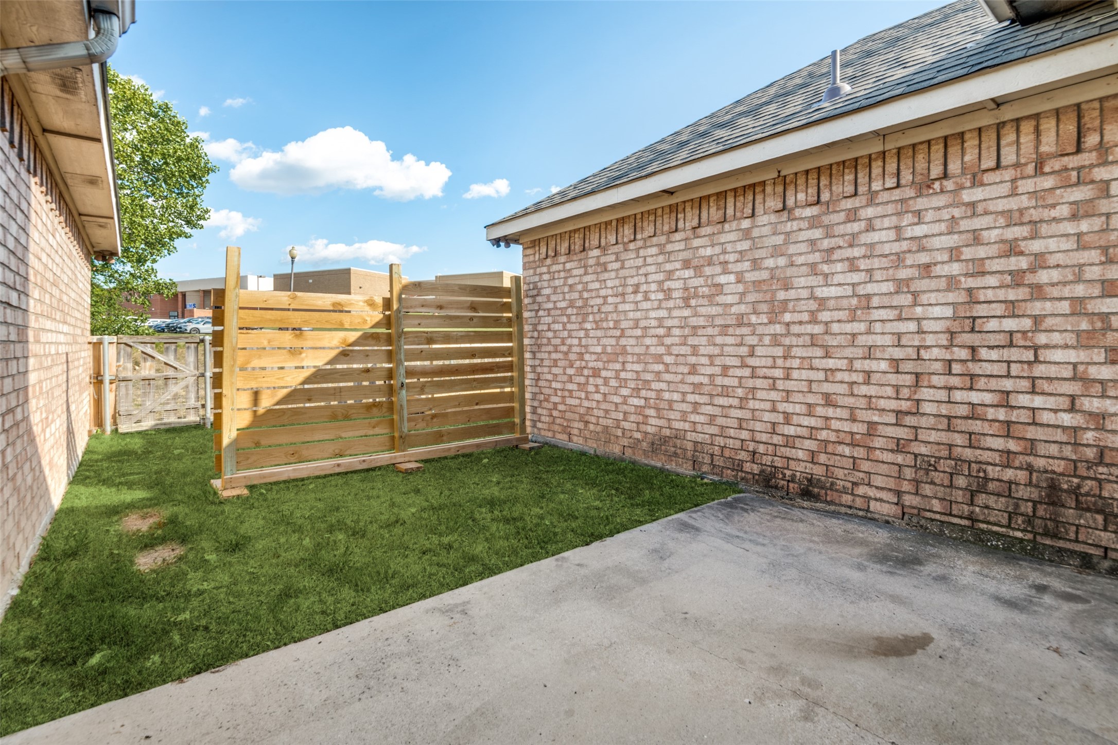 4500 Saddlebrook Drive Carrollton TX 75010