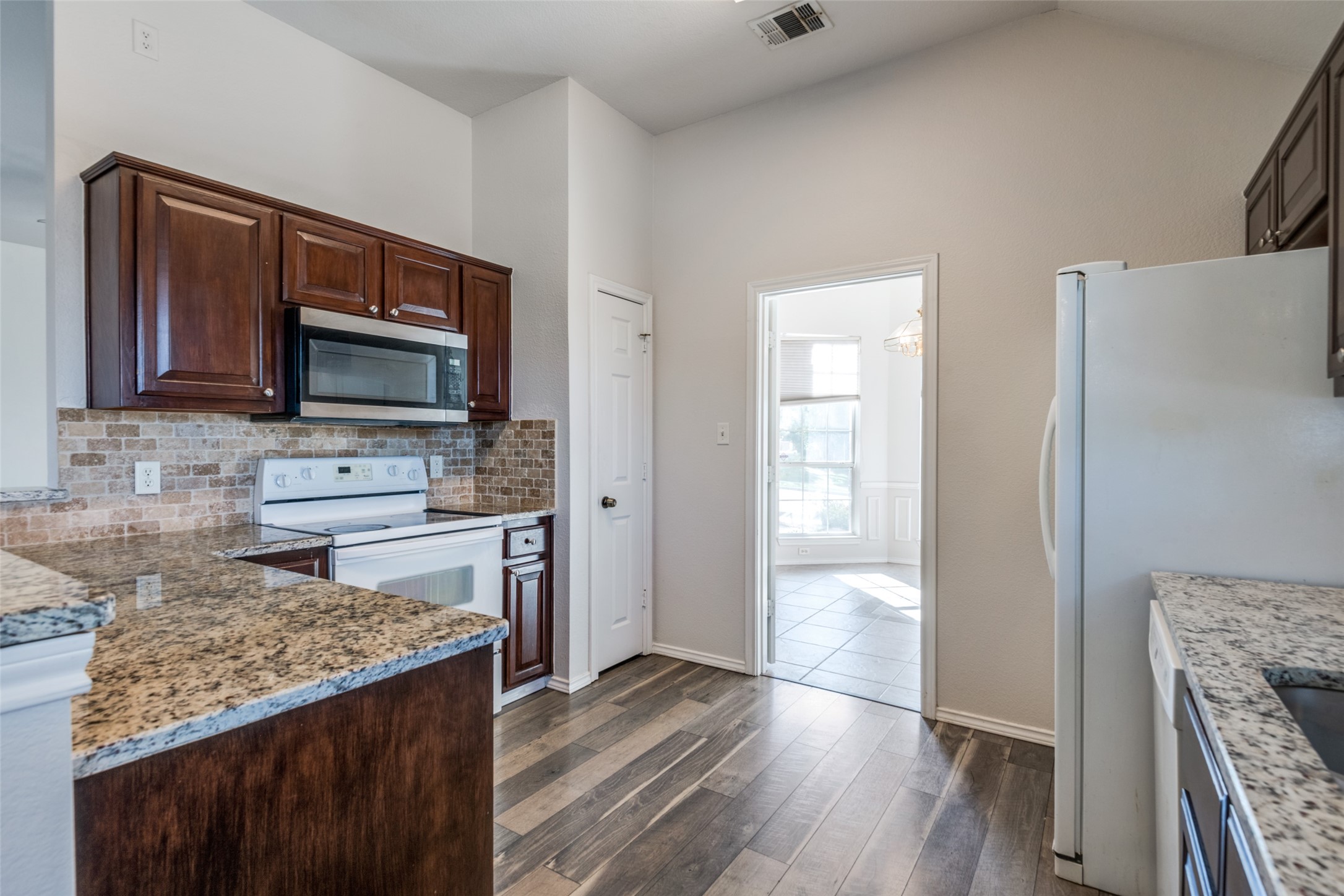 4500 Saddlebrook Drive Carrollton TX 75010