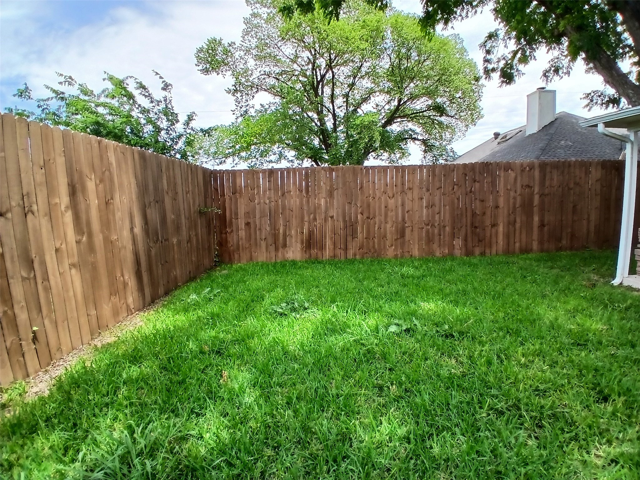 3610 Berrywood Circle Garland TX 75040