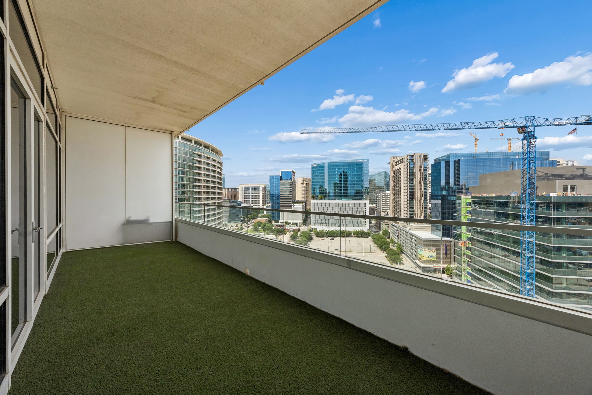 2430 Victory Park Lane Dallas TX 75219