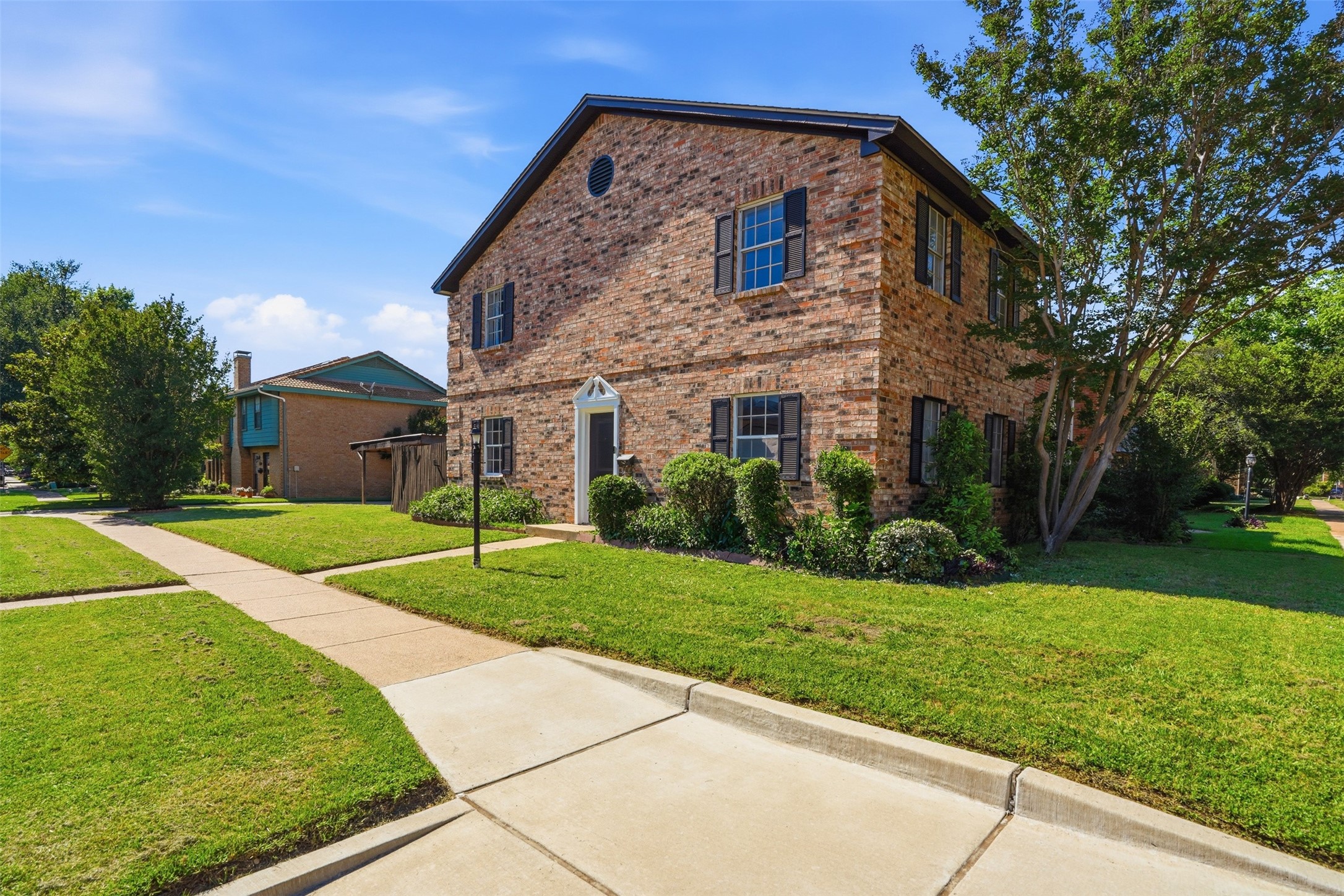 2319 St Gregory Street Arlington TX 76013