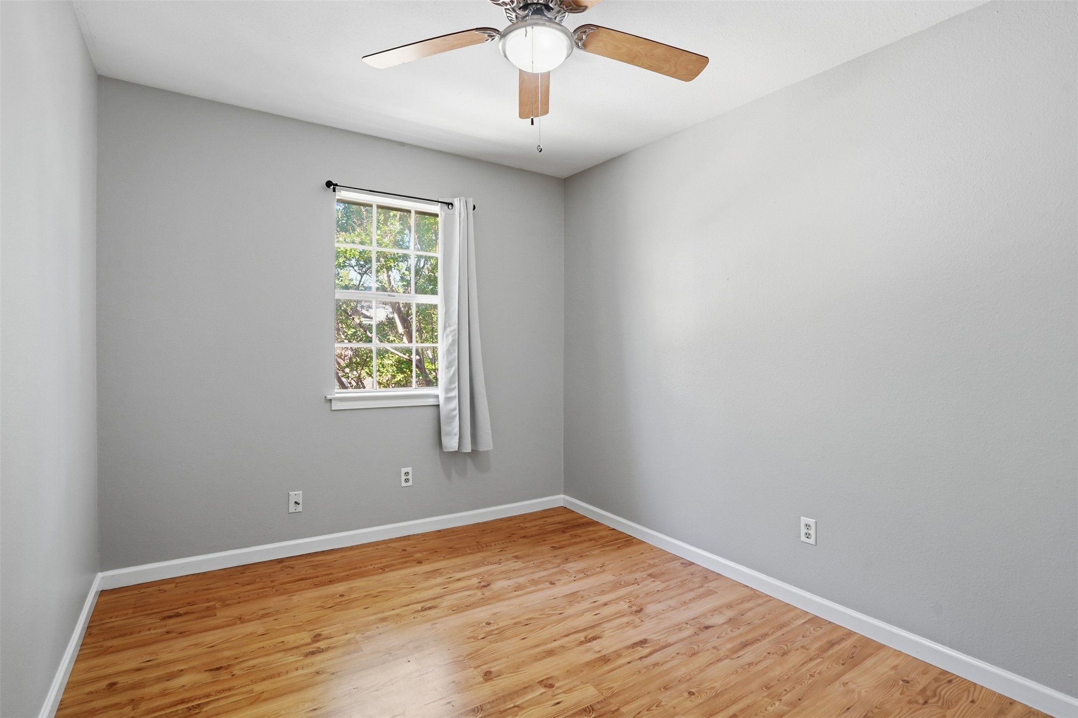2319 St Gregory Street Arlington TX 76013