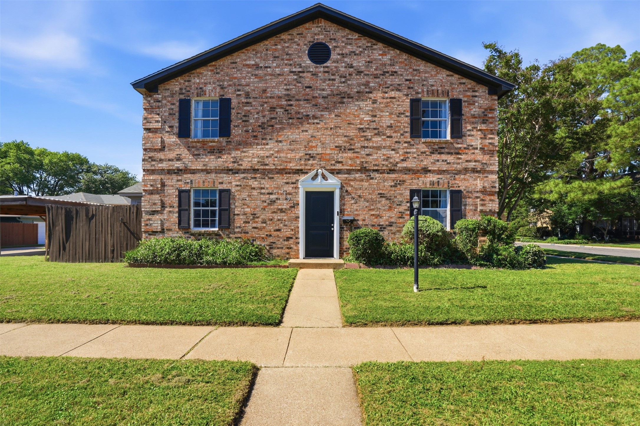 2319 St Gregory Street Arlington TX 76013
