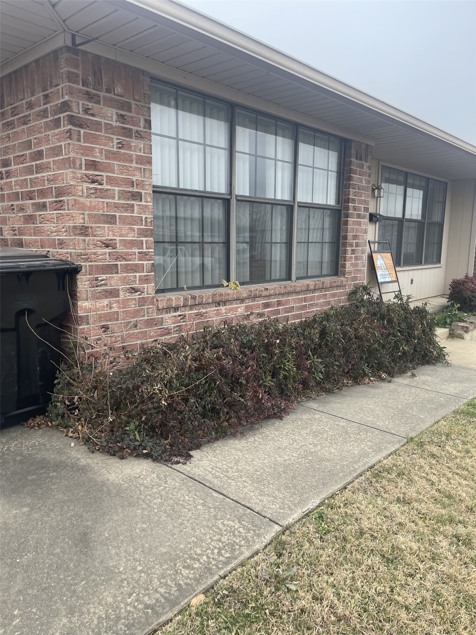 715 W Chestnut Street Denison TX 75020