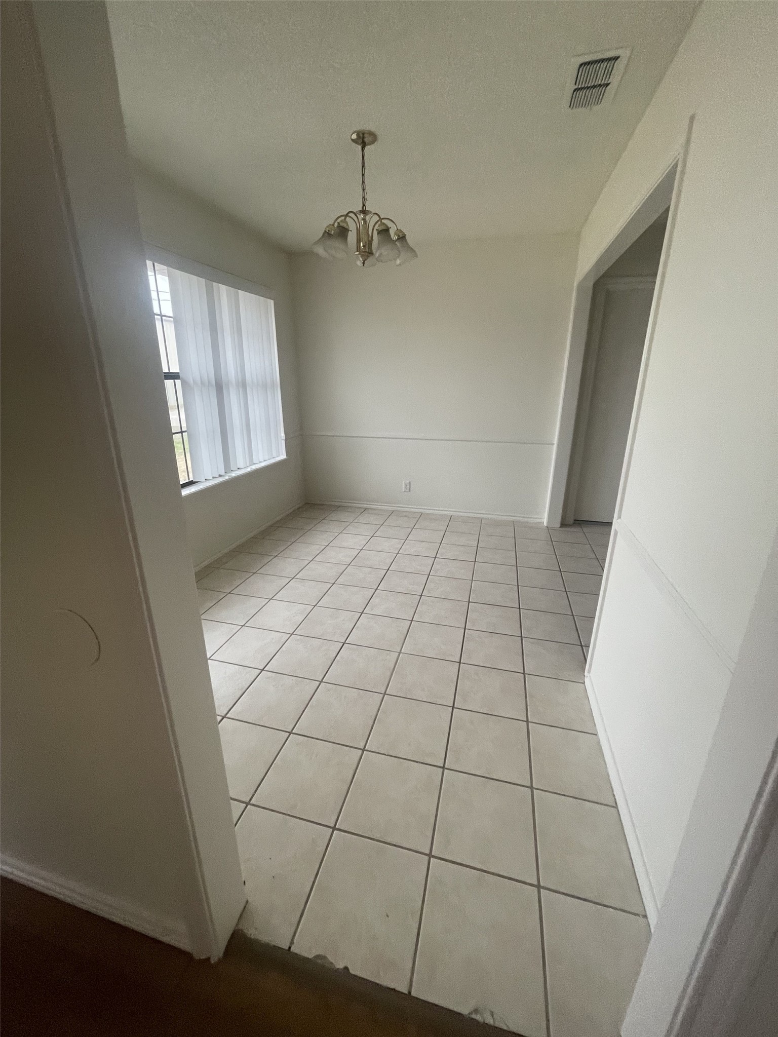 715 W Chestnut Street Denison TX 75020