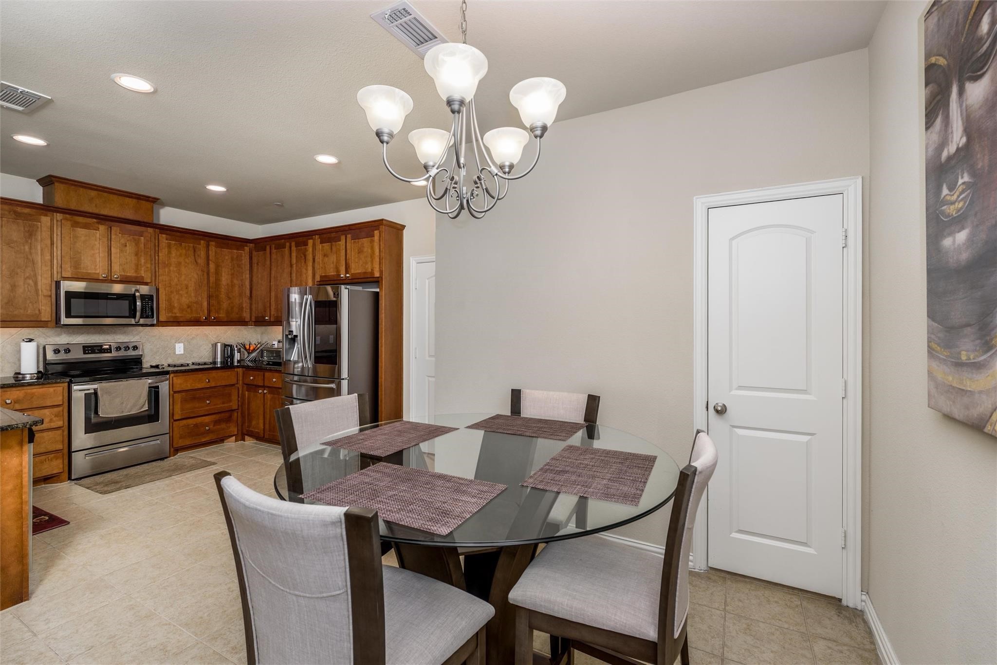 2559 Adam Lane Lewisville TX 75056