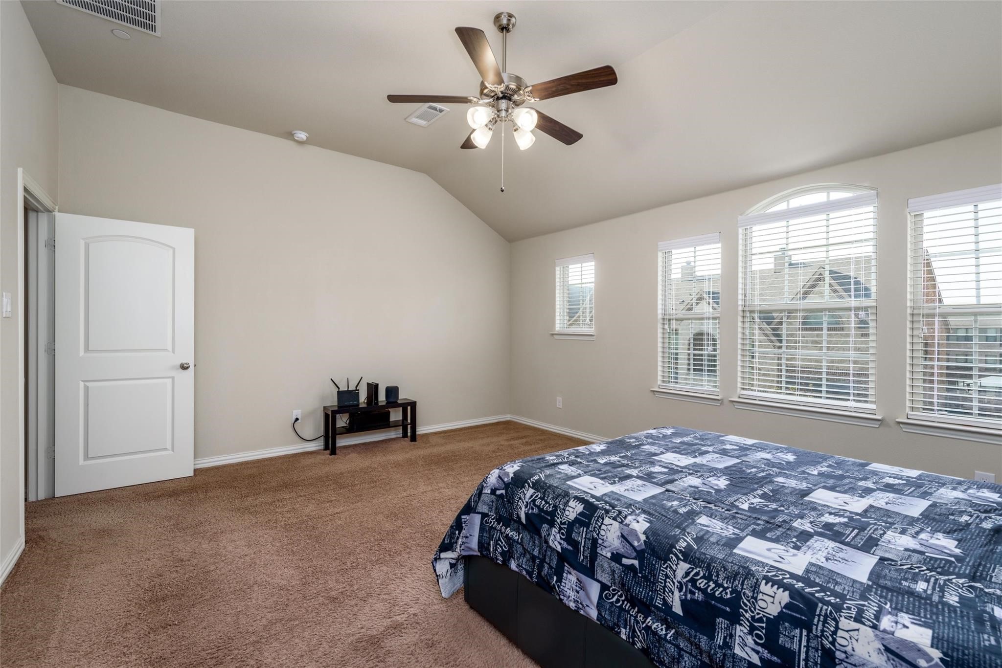 2559 Adam Lane Lewisville TX 75056