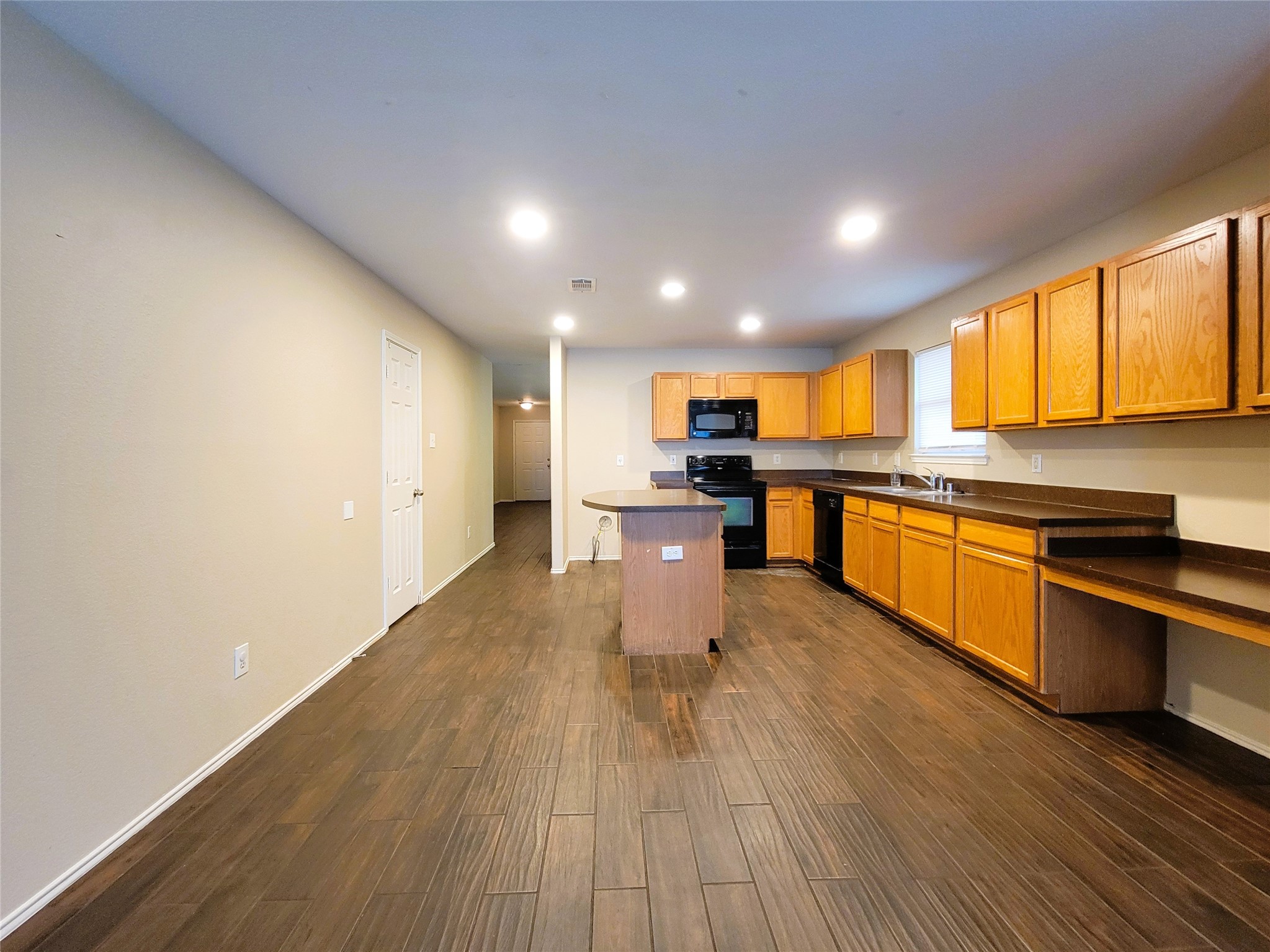 1433 Kramer Court Burleson TX 76028