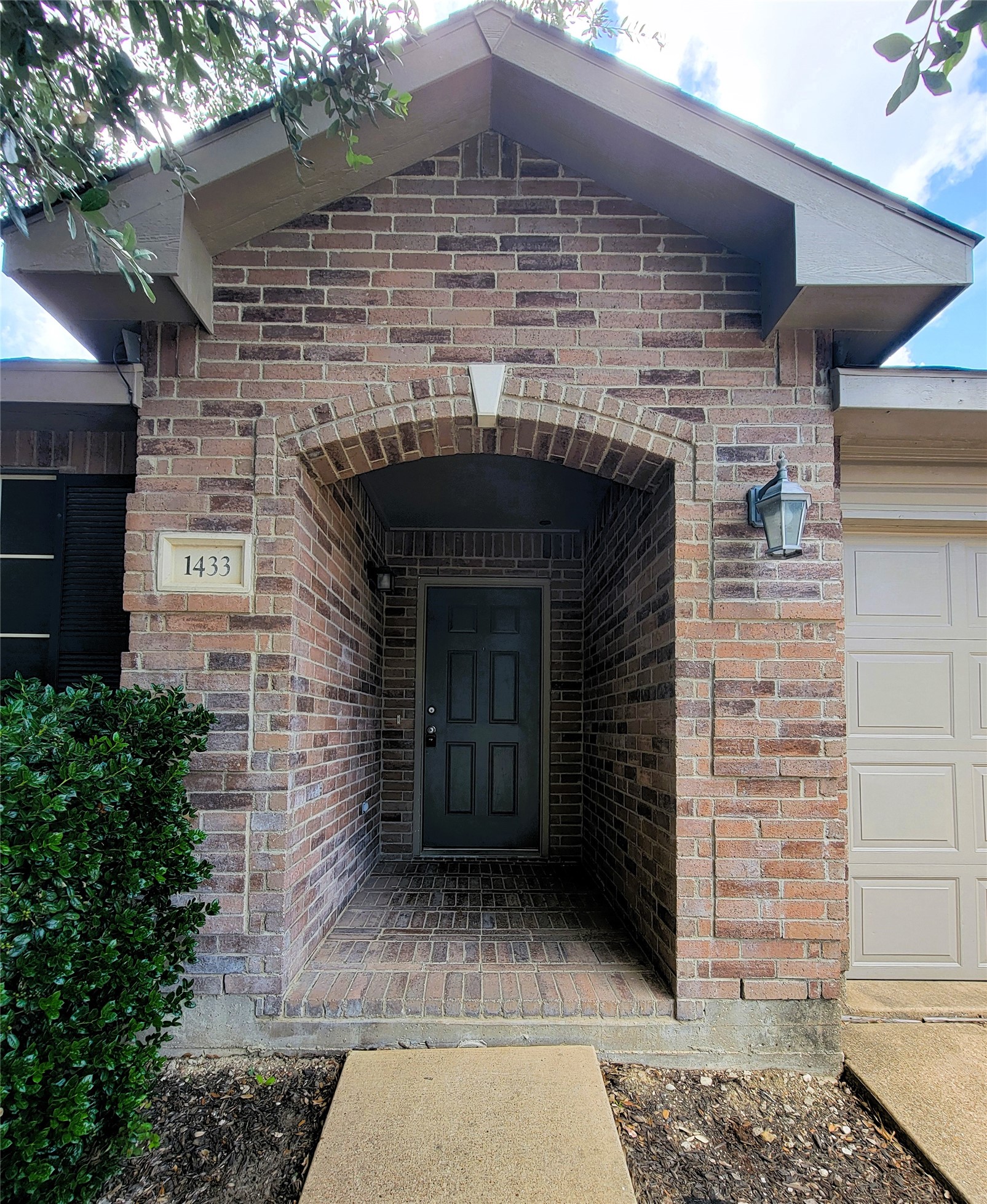 1433 Kramer Court Burleson TX 76028