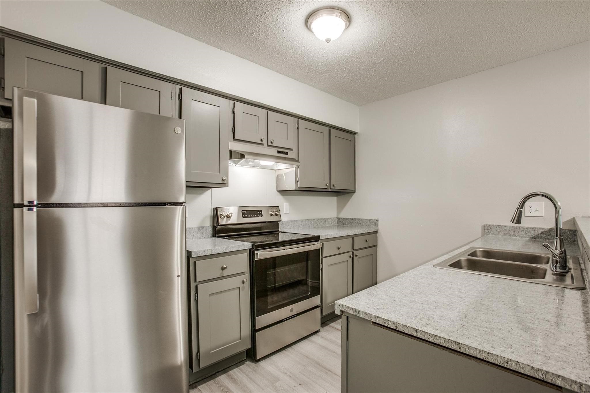 1935 Cranford Drive Garland TX 75041