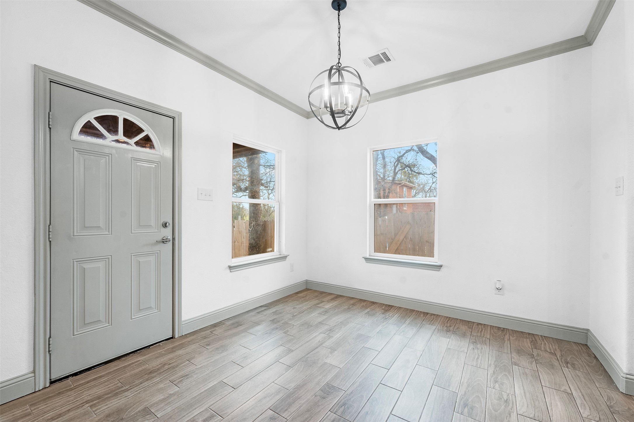 4801 Shackleford Street Fort Worth TX 76119