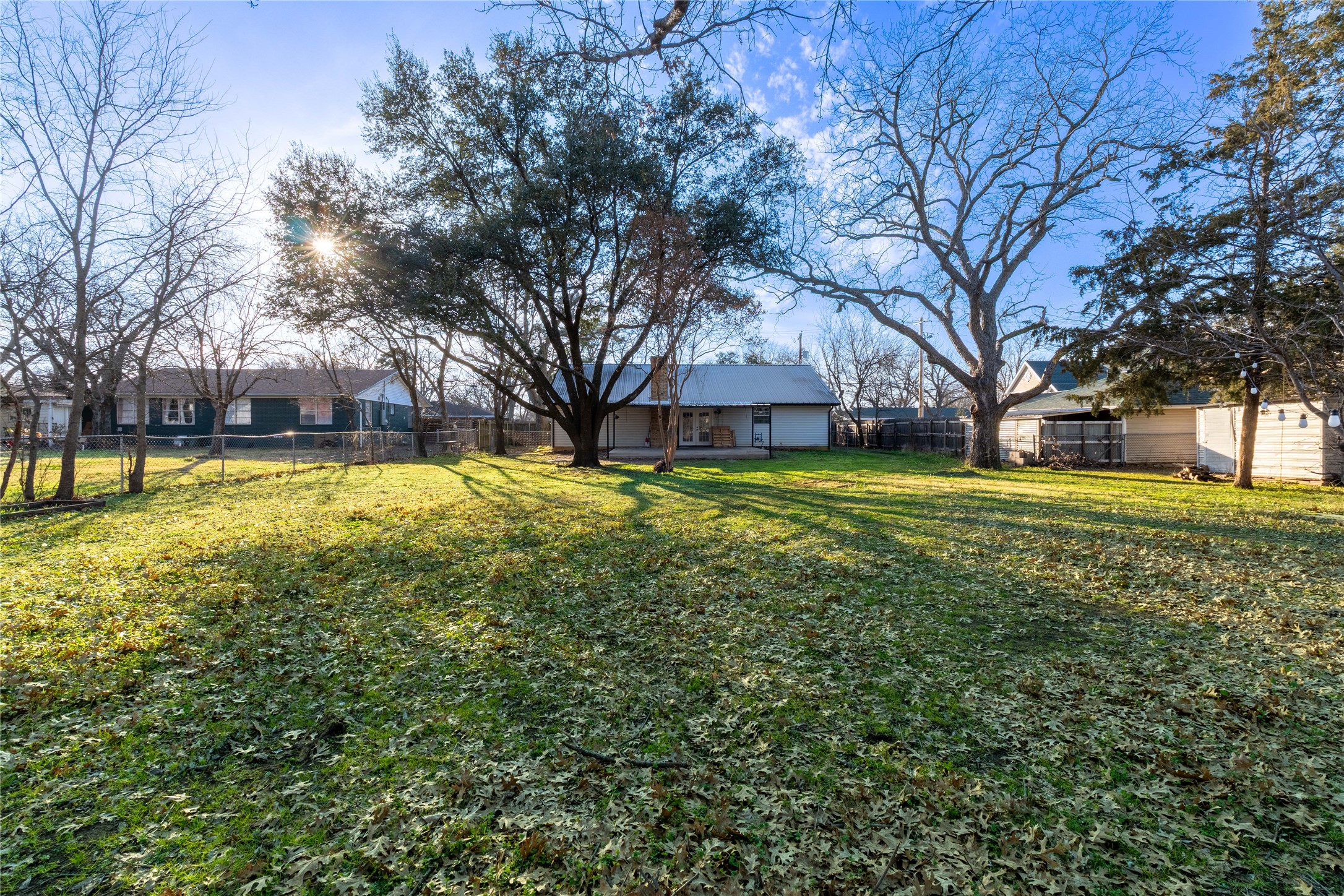 313 S Prairie Street Pilot Point TX 76258