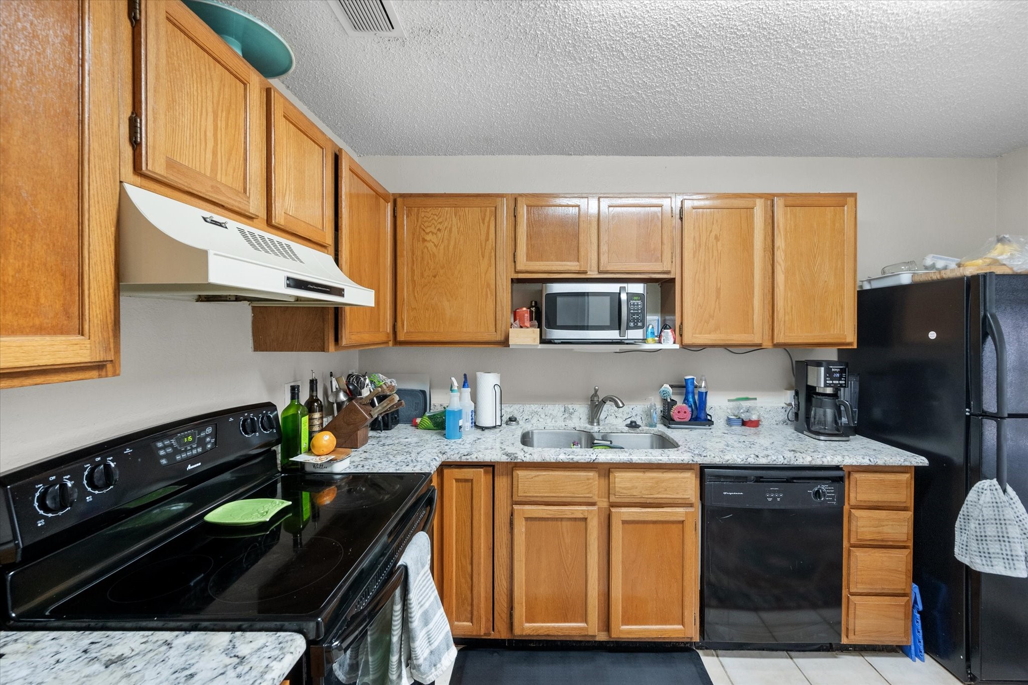 2920 Hilltop Drive Euless TX 76039