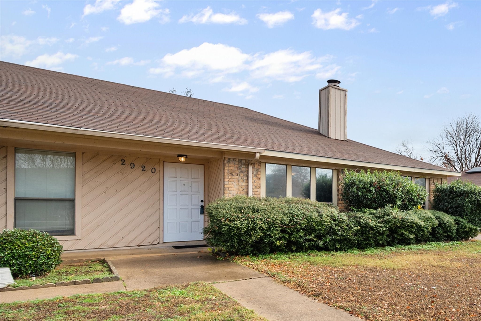 2920 Hilltop Drive Euless TX 76039