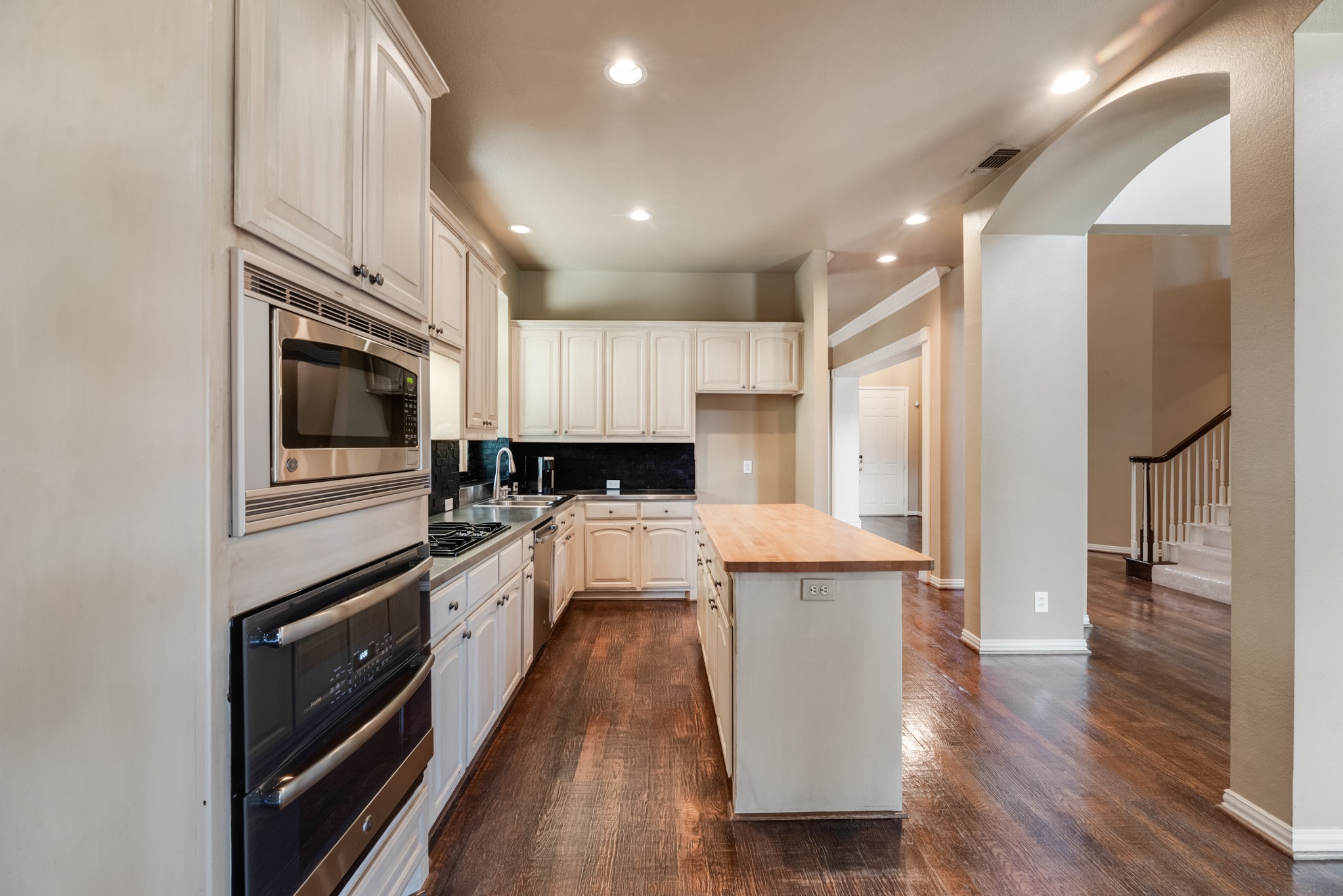 5069 Lakehill Boulevard Frisco TX 75034