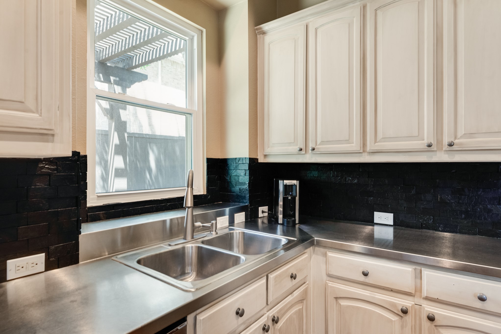 5069 Lakehill Boulevard Frisco TX 75034