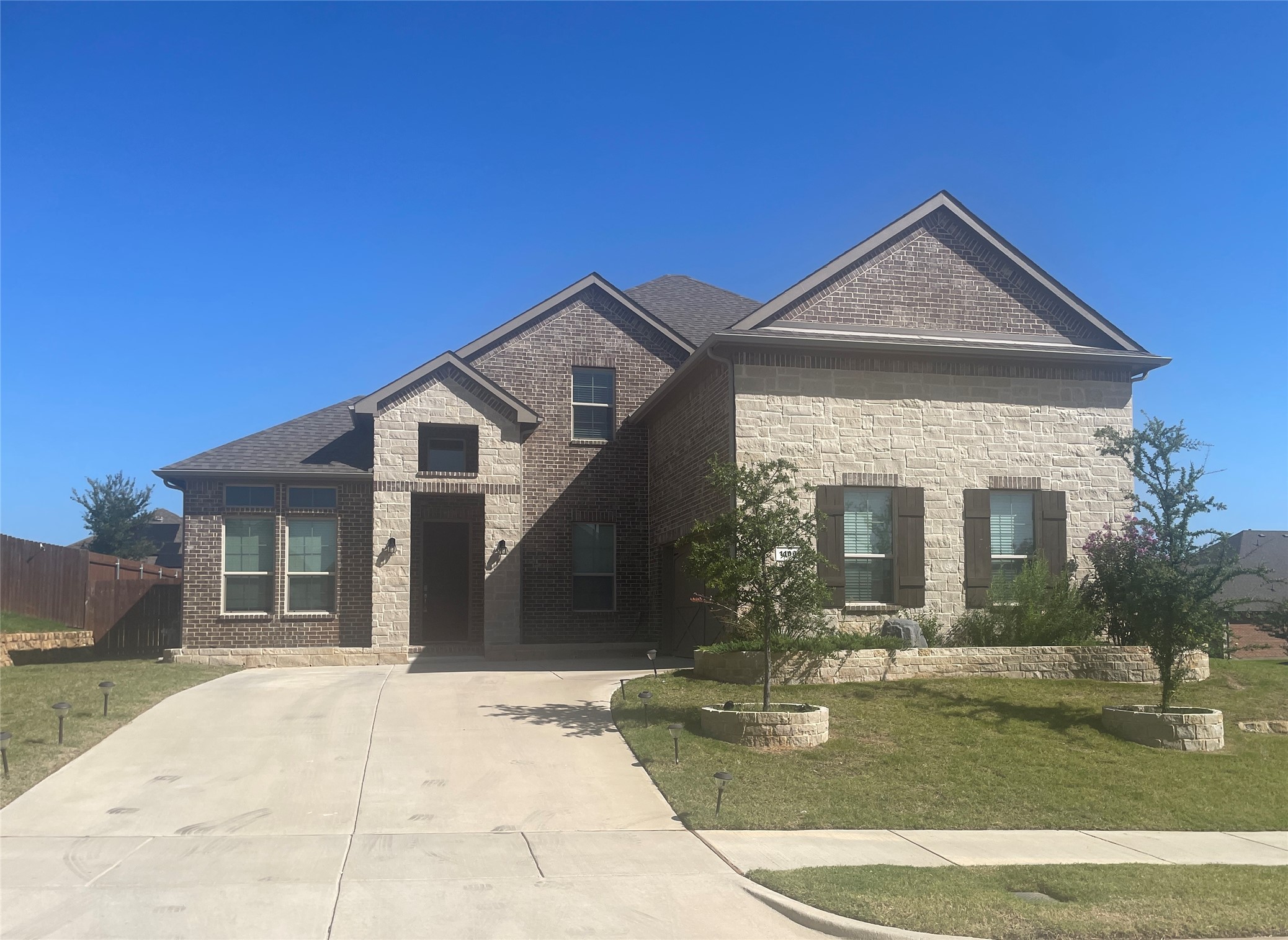 1100 Whispering Hill Drive Mansfield TX 76063