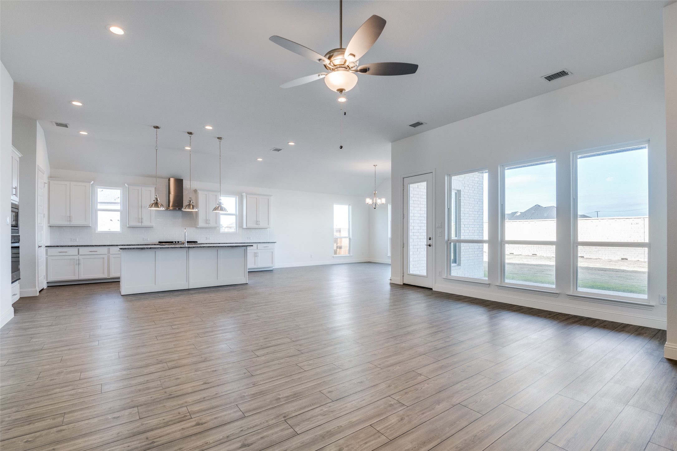 2537 Blackpool Court Celina TX 75009